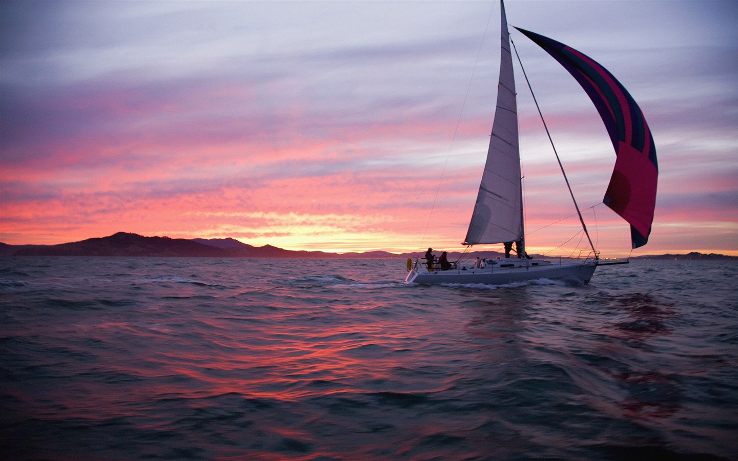 Windows 7 Wallpapers: Sailing #1 - 1440x900