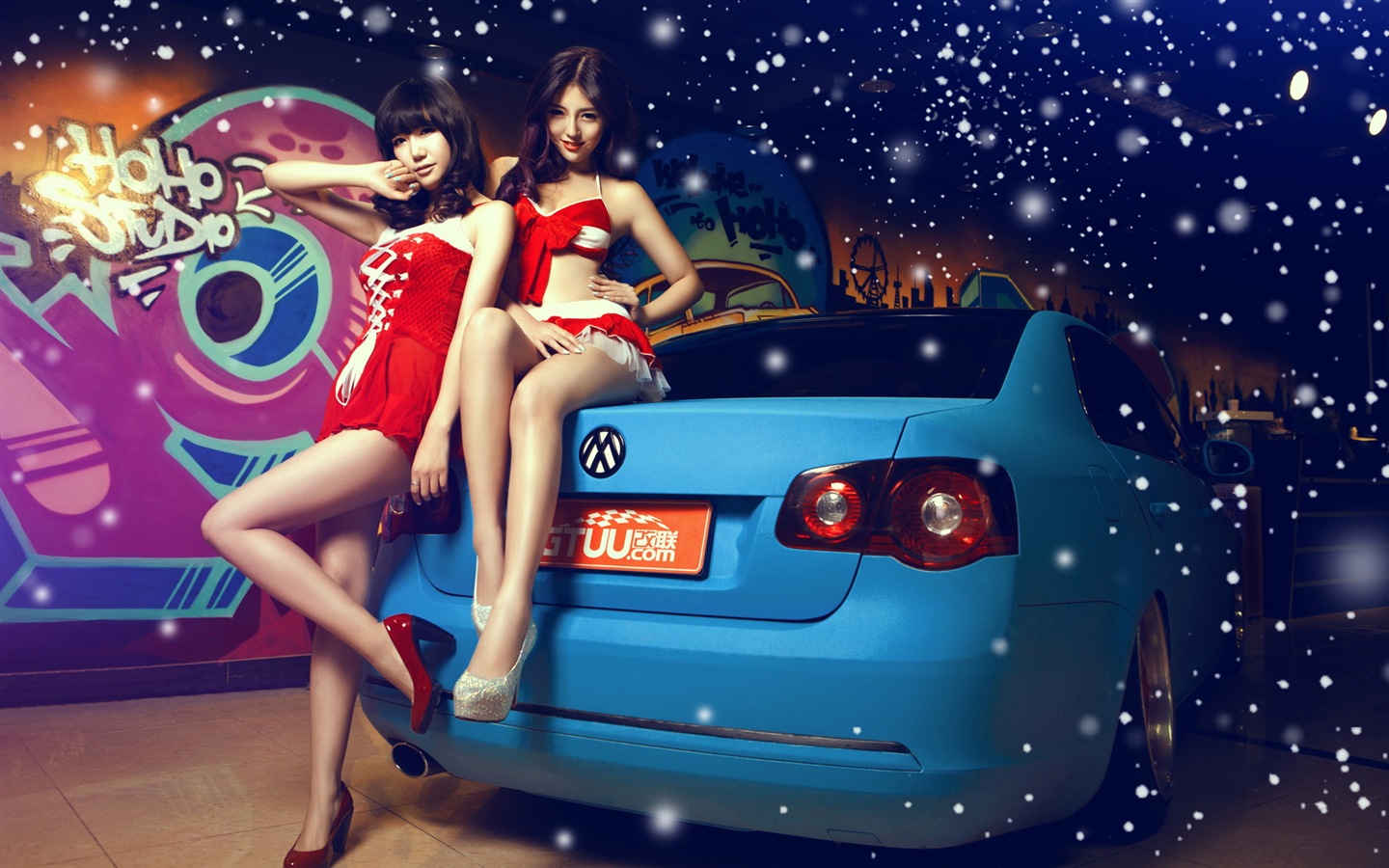 新年喜慶的紅色裝美女車模 高清壁紙 #6 - 1440x900