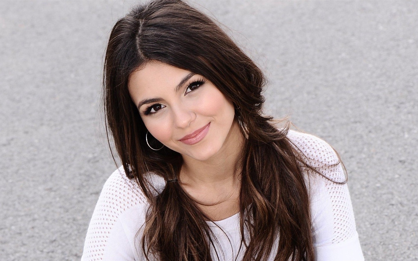 Victoria Justice krásné Tapety na plochu #5 - 1440x900