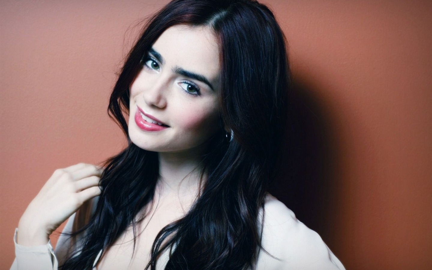 Lily Collins beautiful wallpapers #6 - 1440x900