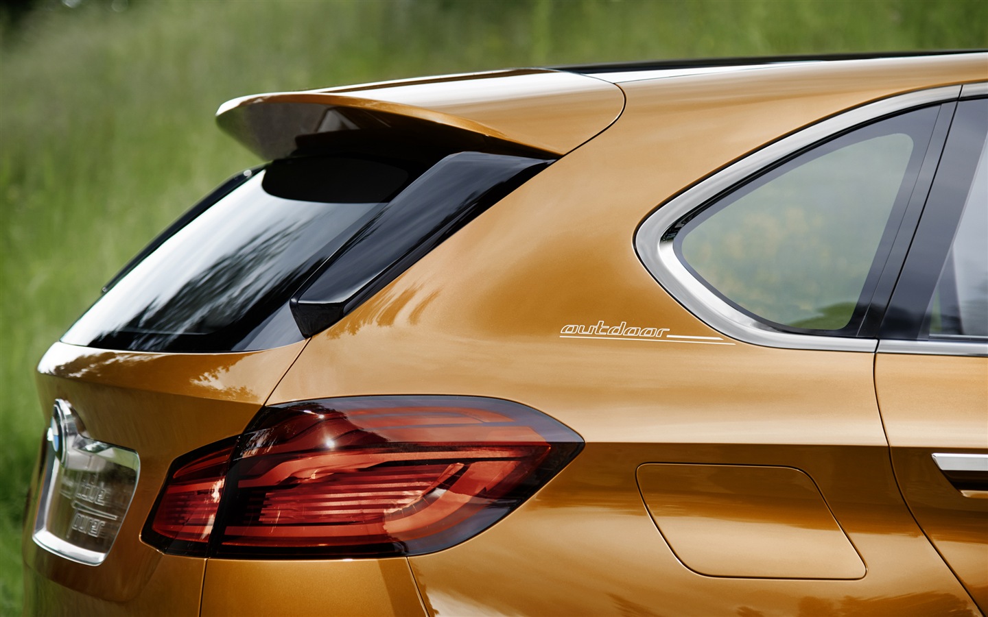2013 BMW Concept Active Tourer 宝马旅行车 高清壁纸19 - 1440x900