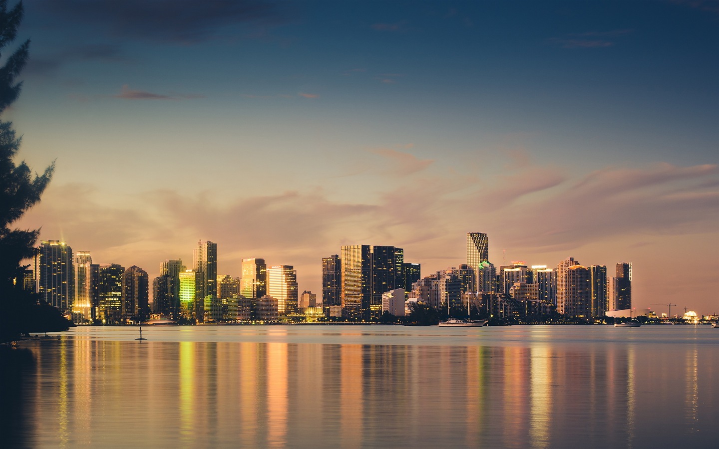 Cities and Nature HD wallpapers #21 - 1440x900