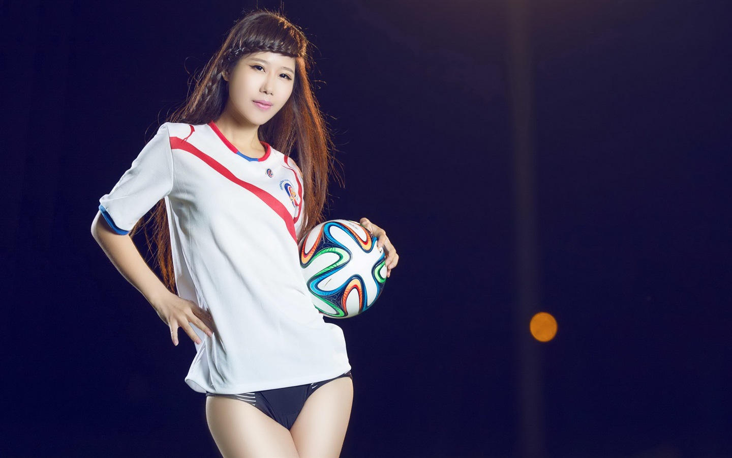 世界杯32强球衣，美女足球宝贝 高清壁纸11 - 1440x900