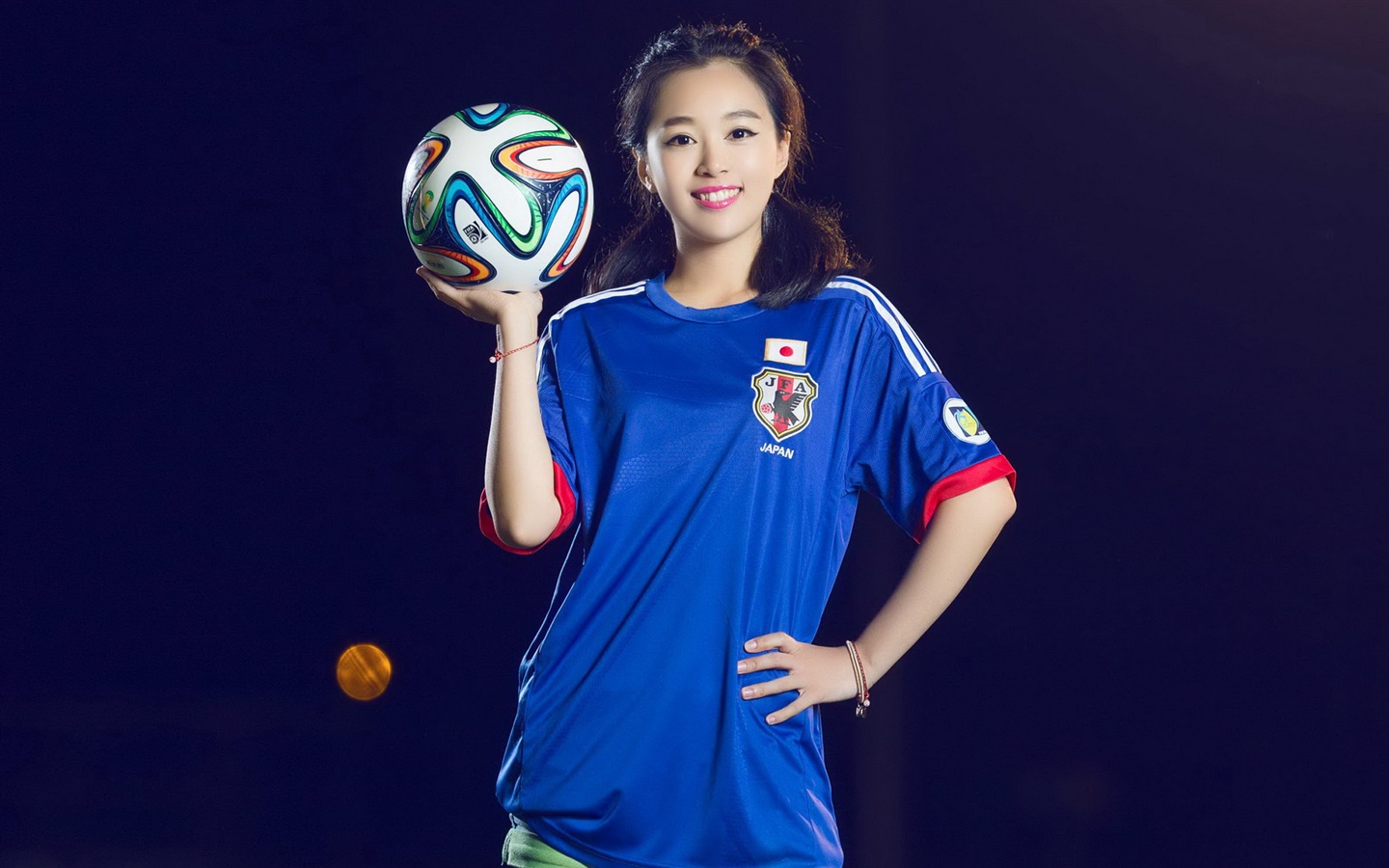 32 World Cup dresy, fotbalové dítě krásné dívky HD Tapety na plochu #27 - 1440x900