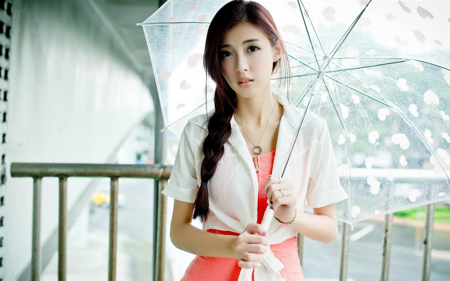 Rainy day pure girl HD wallpaper #2 - 1440x900