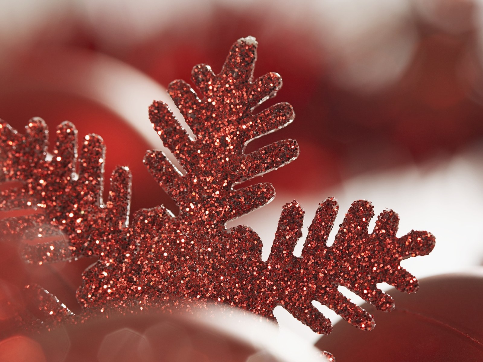 Happy Christmas decorations wallpapers #4 - 1600x1200