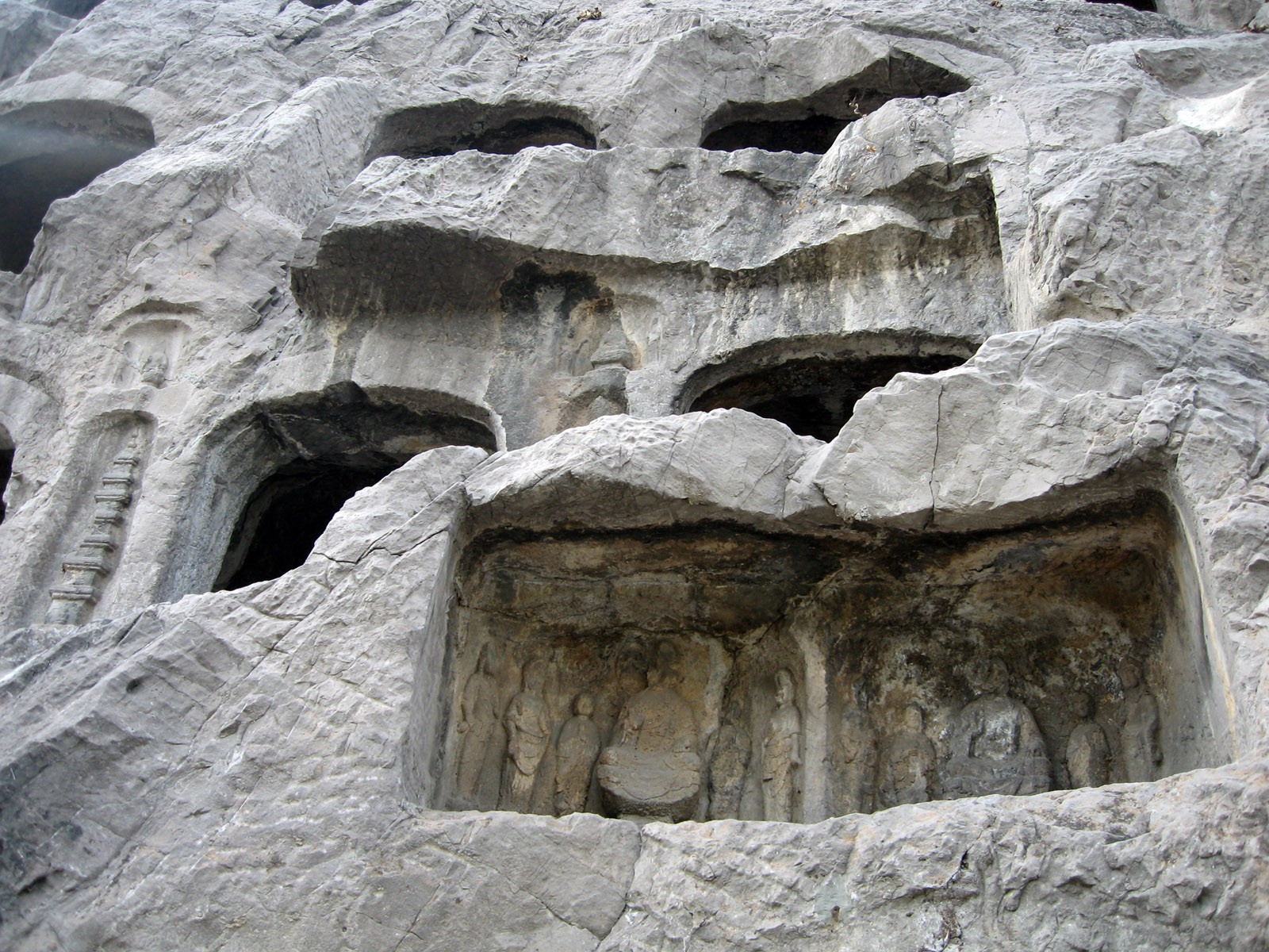 낙양, Longmen의 Grottoes는 배경 화면 #3 - 1600x1200