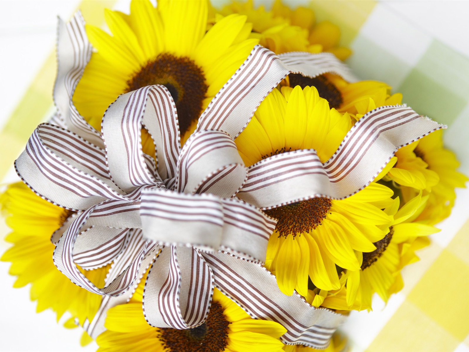 Flowers Gifts HD Wallpapers (1) #4 - 1600x1200