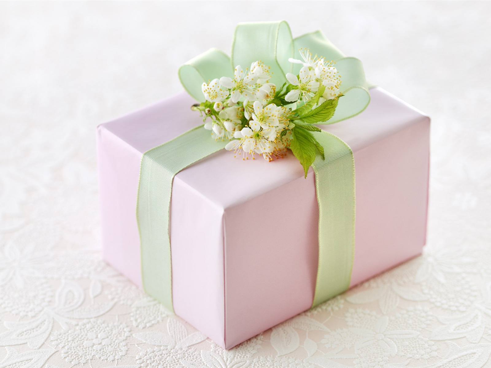 Flowers Gifts HD Wallpapers (1) #9 - 1600x1200