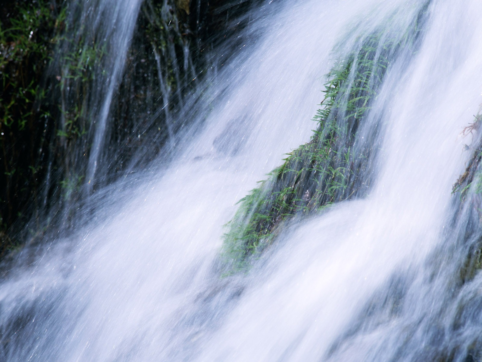 滝は、HD画像ストリーム #9 - 1600x1200