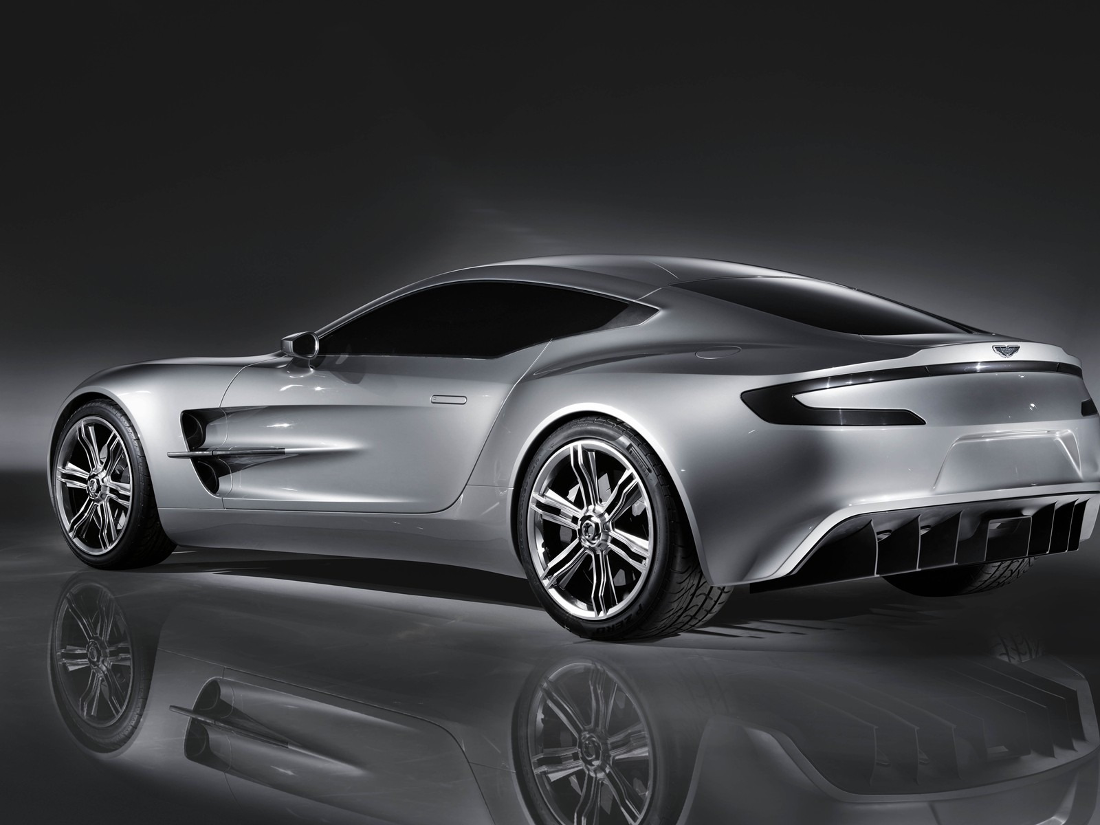 Fonds d'écran Aston Martin (2) #16 - 1600x1200