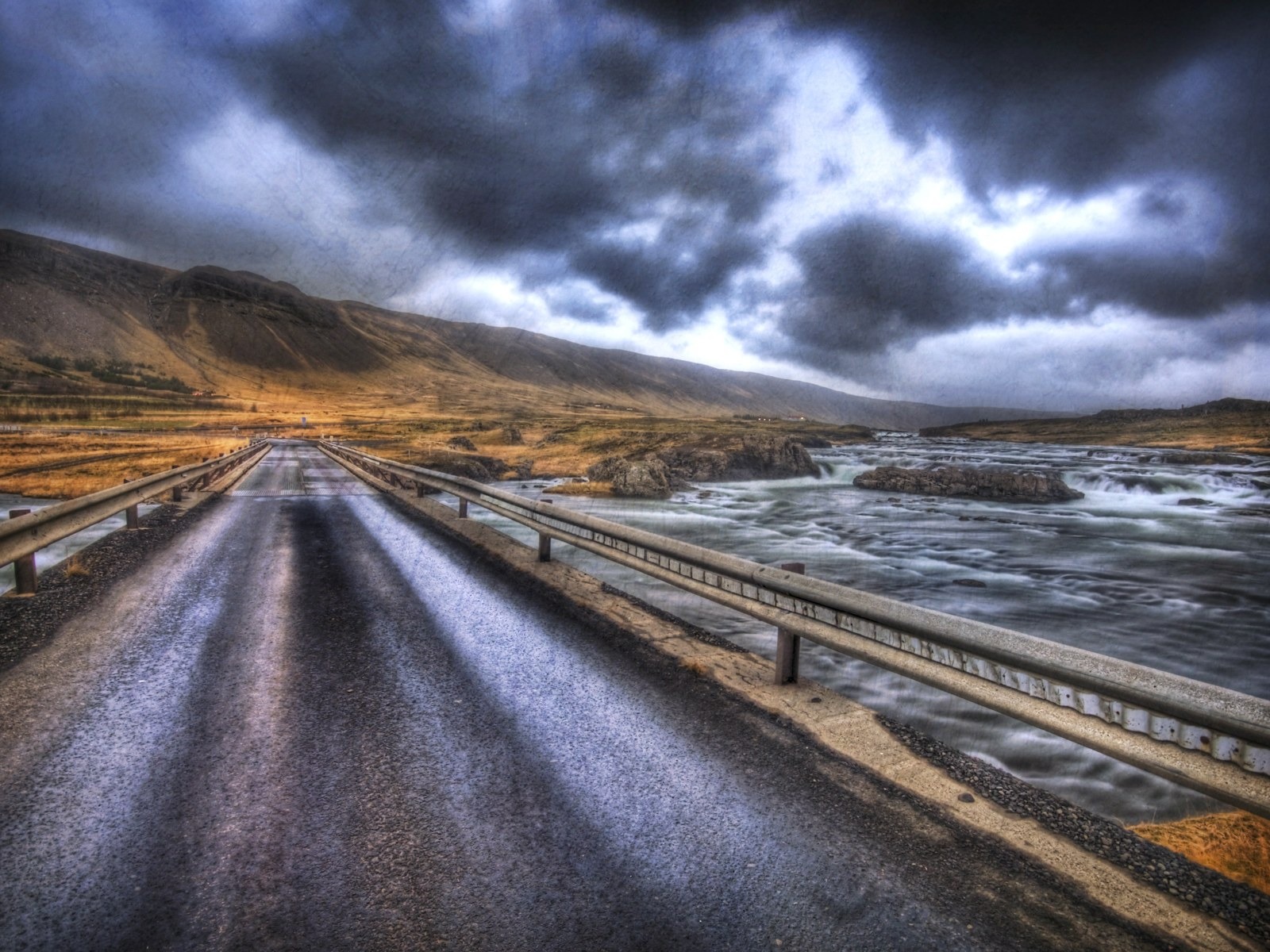 Icelandic scenery HD Wallpaper (2) #15 - 1600x1200