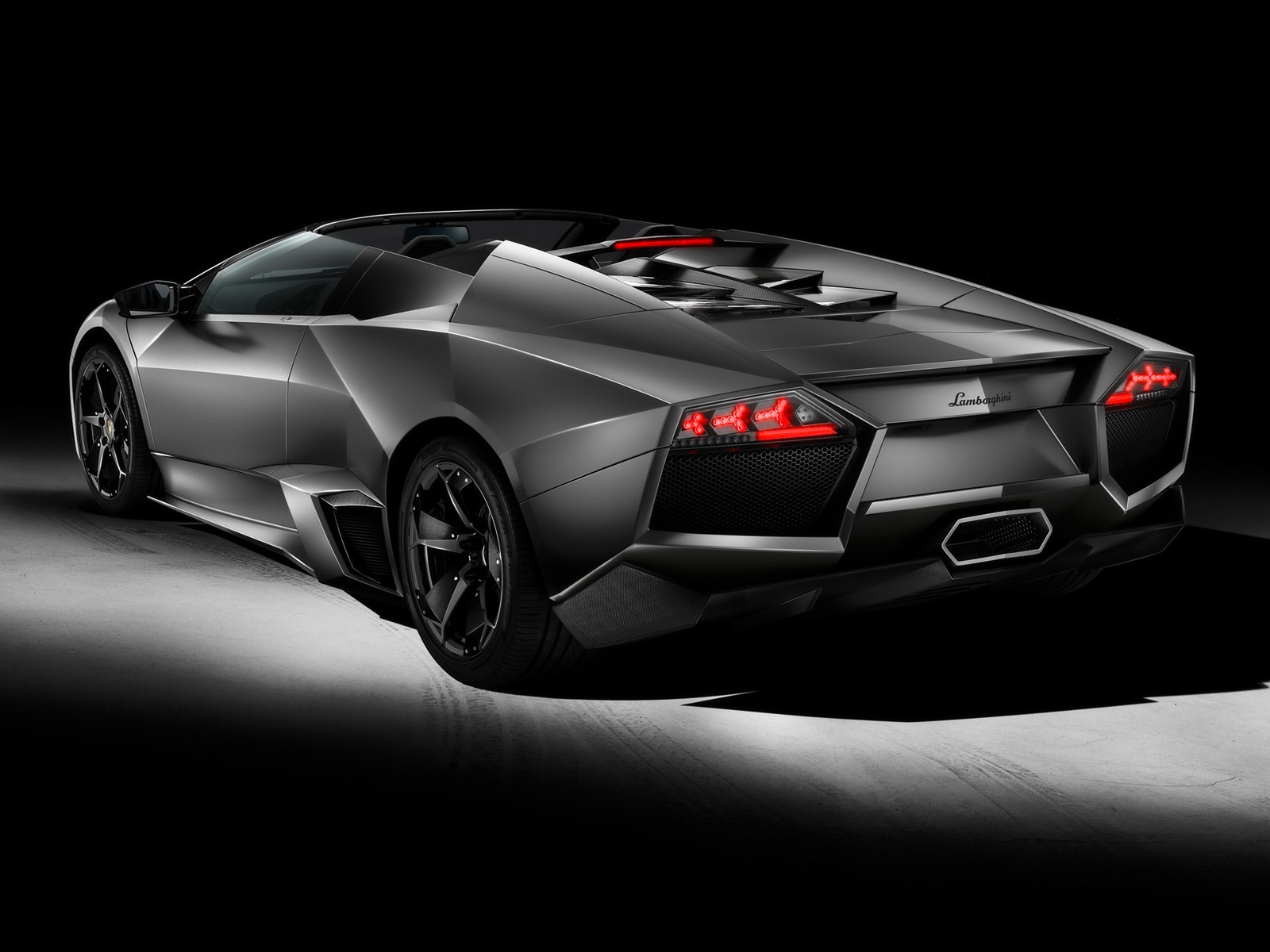 2010 fonds d'écran Lamborghini #4 - 1600x1200