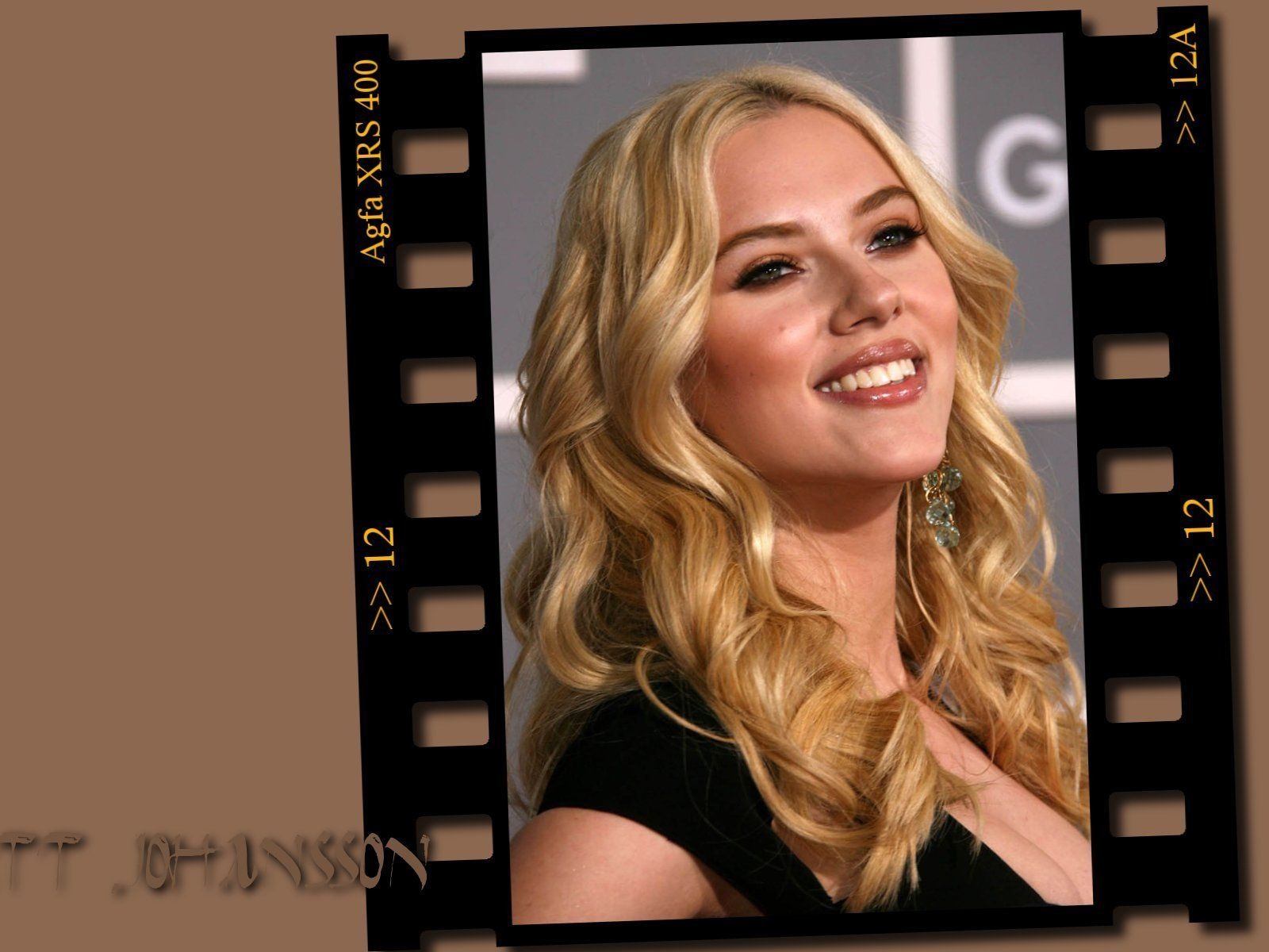 Scarlett Johansson beau fond d'écran #8 - 1600x1200