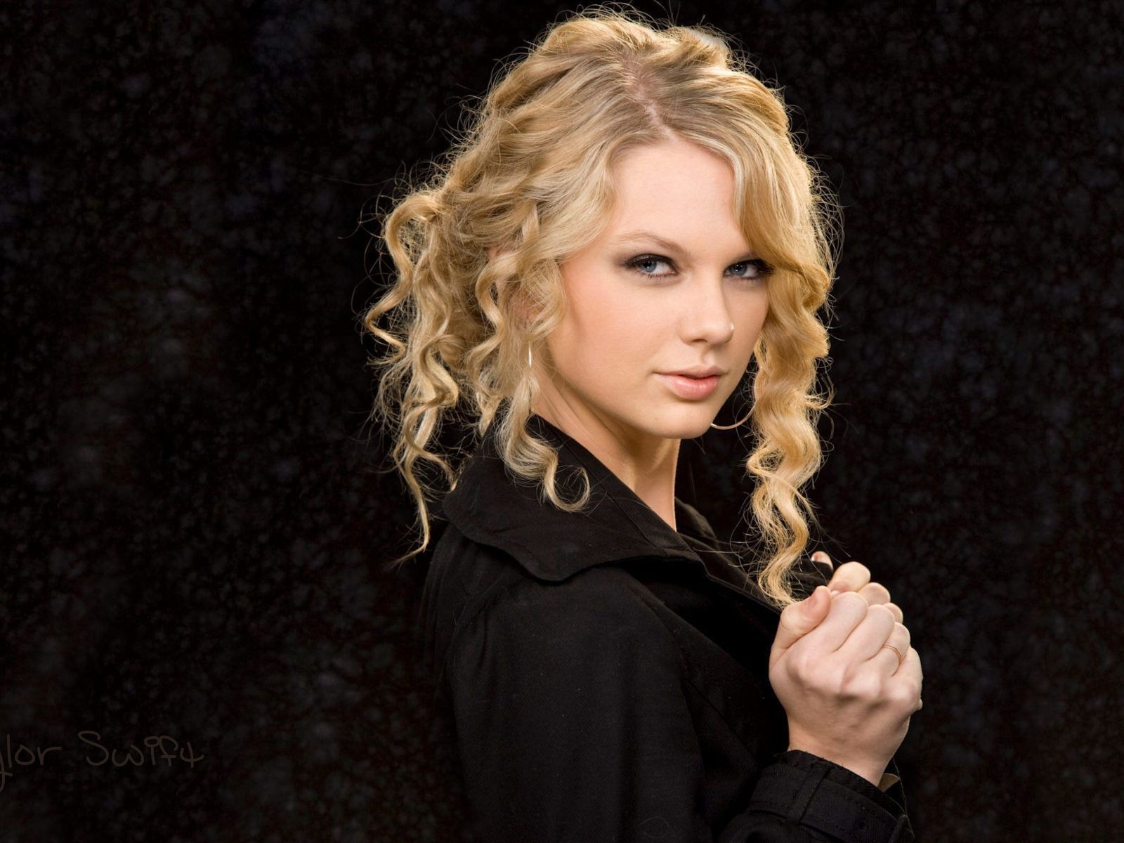 Taylor Swift schöne Tapete #1 - 1600x1200