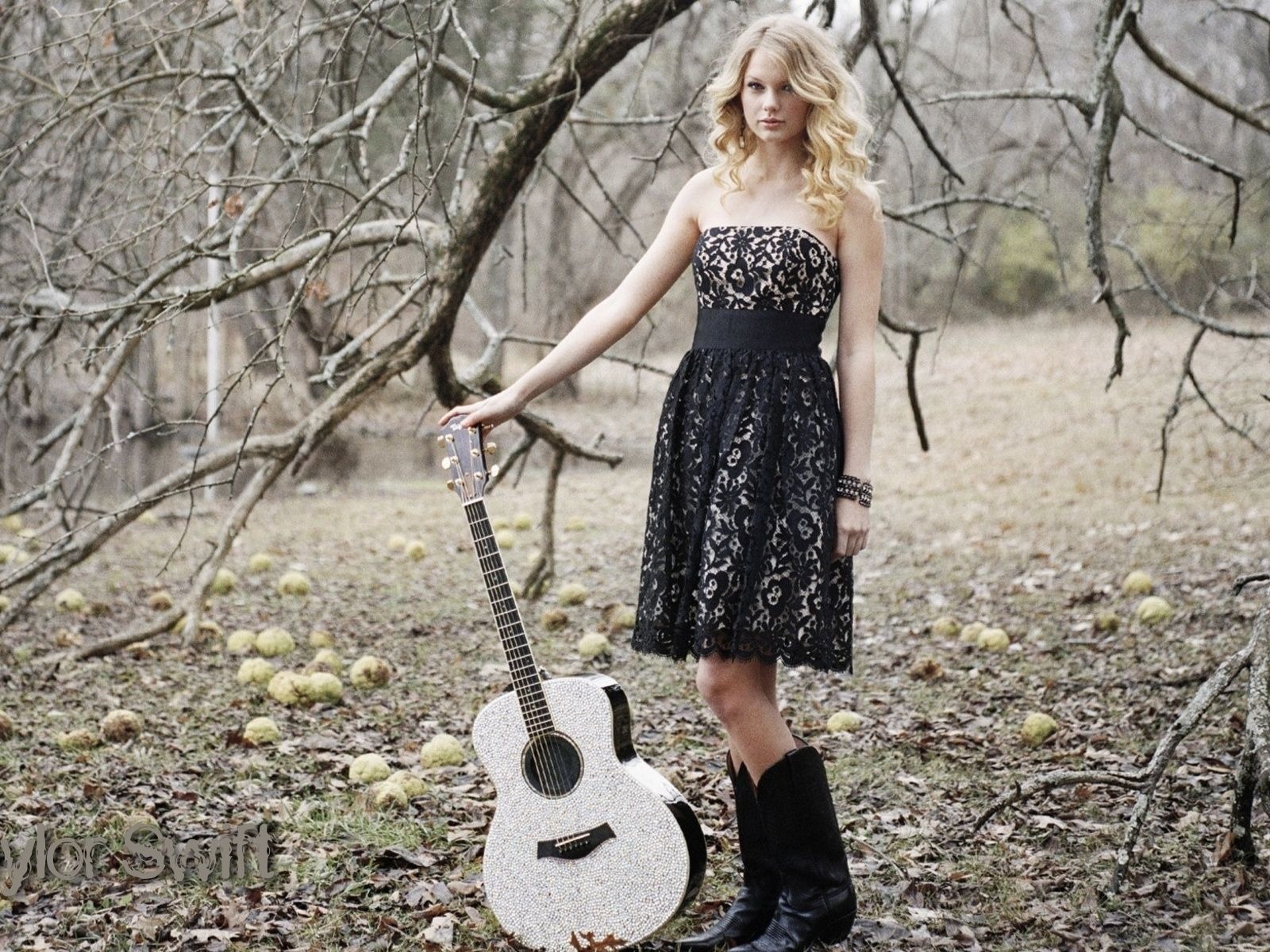 Taylor Swift krásnou tapetu #36 - 1600x1200