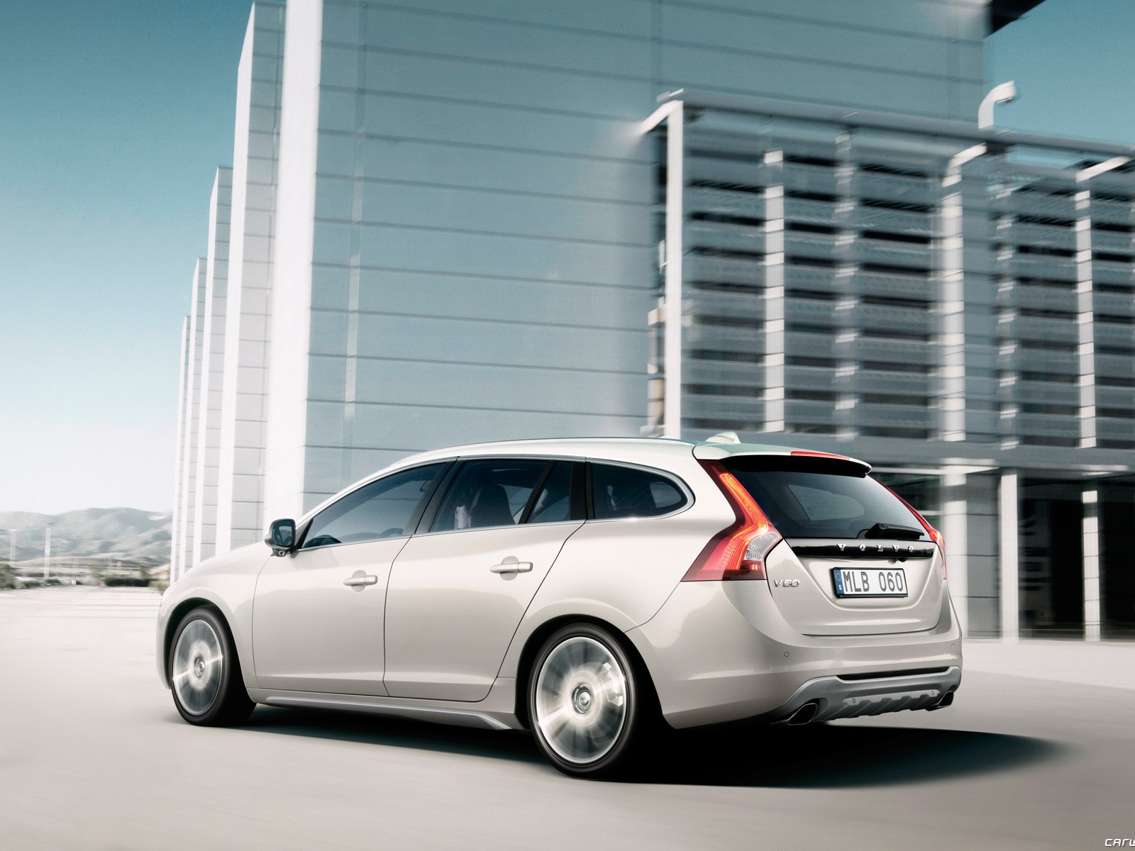 Volvo V60 - 2010 HD wallpaper #4 - 1600x1200