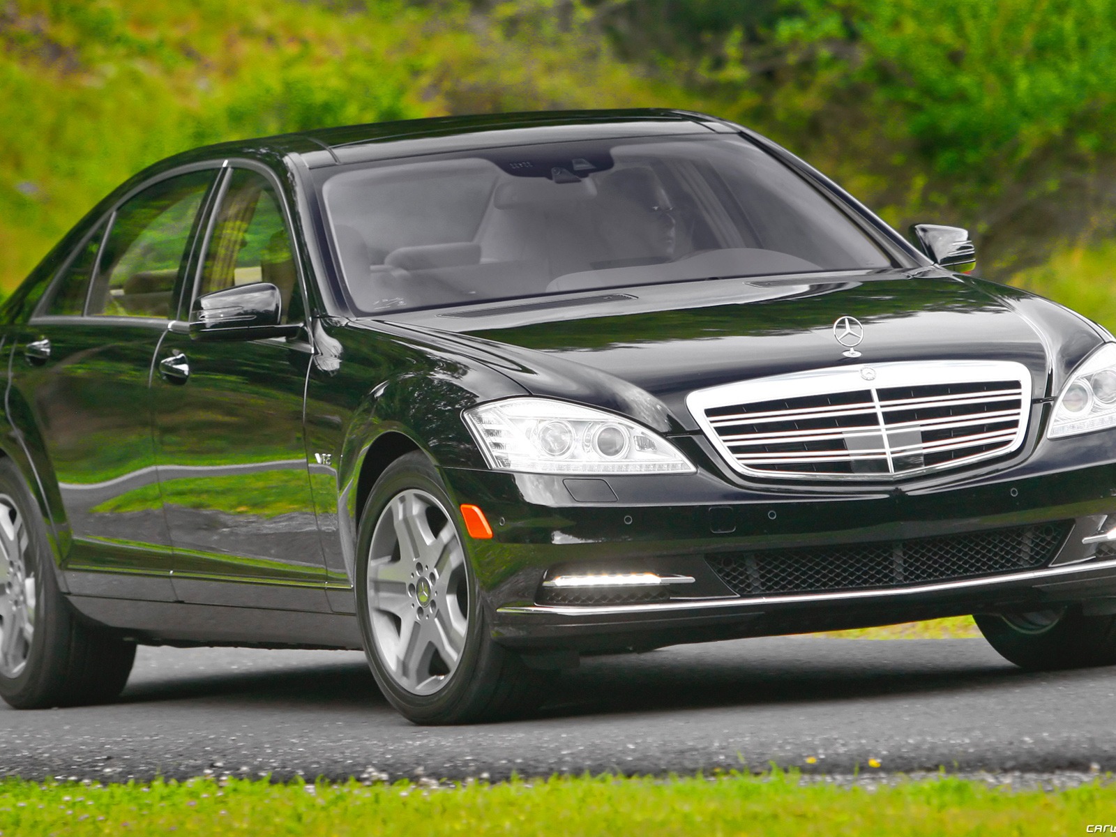 Mercedes-Benz S600 - 2010 HD обои #6 - 1600x1200