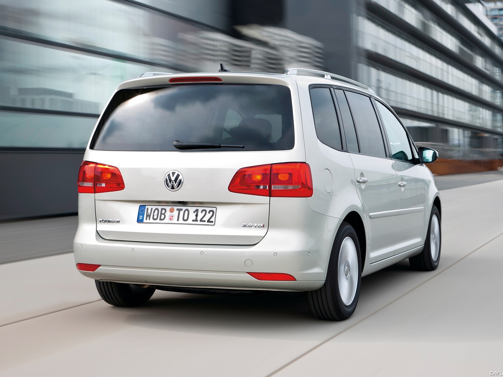 Volkswagen Touran TDI - 2010 fonds d'écran HD #4 - 1600x1200