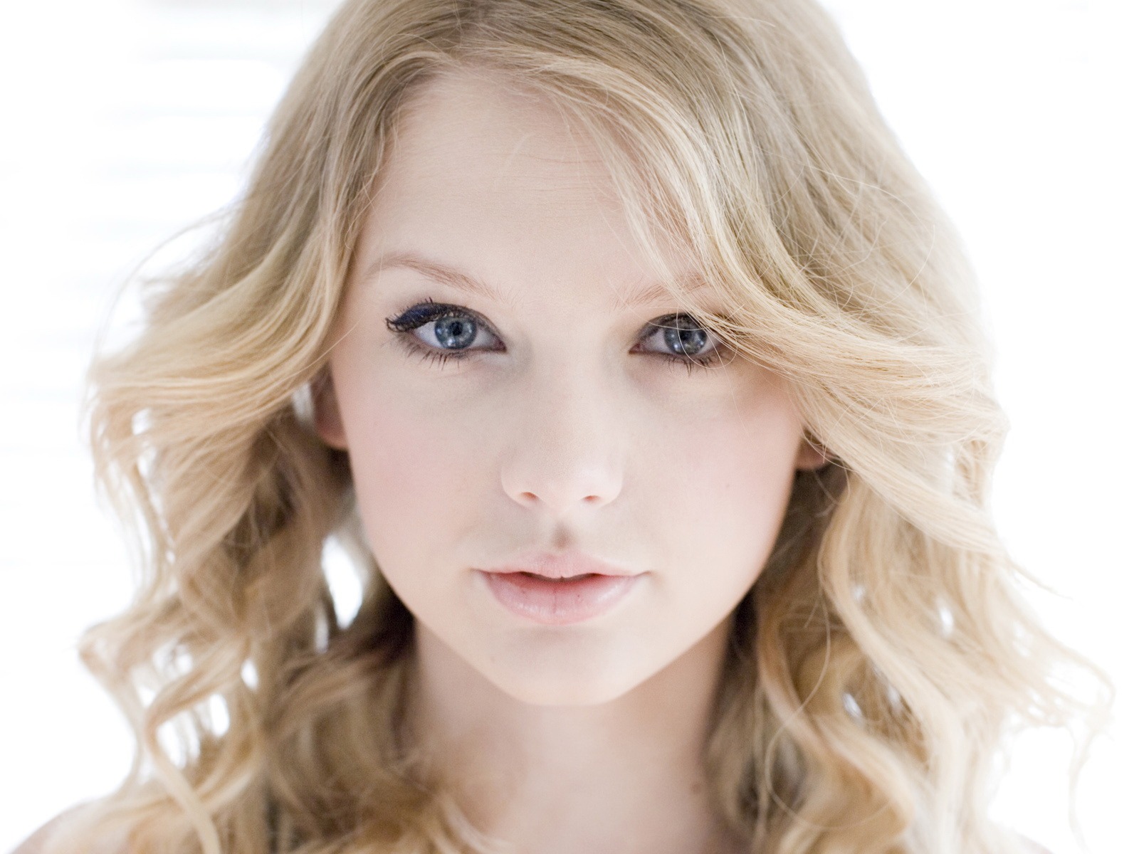 Taylor Swift hermoso fondo de pantalla (2) #1 - 1600x1200