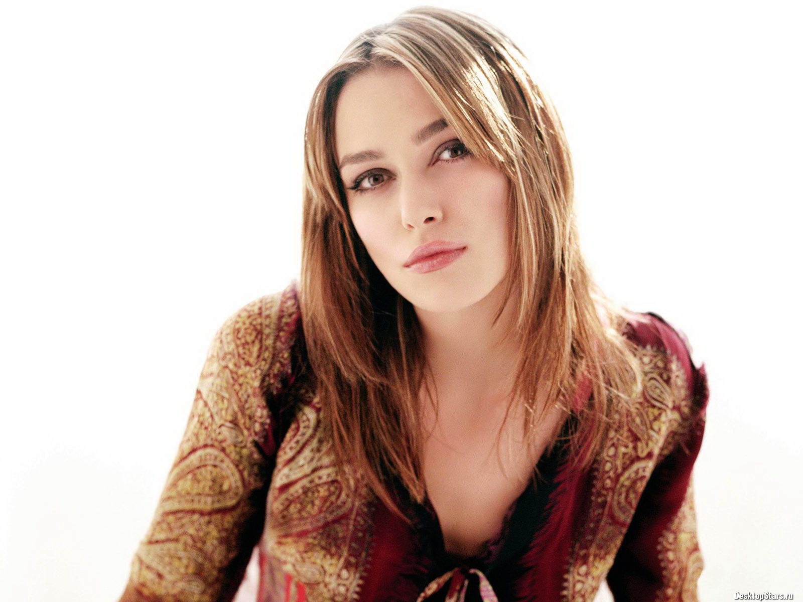 Keira Knightley beautiful wallpaper (2) #4 - 1600x1200