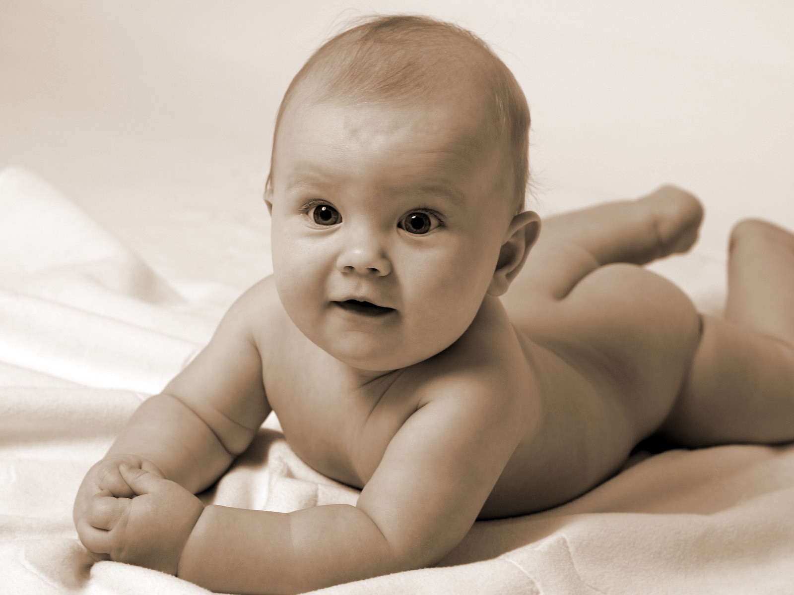 Fonds d'écran mignon de bébé (2) #15 - 1600x1200