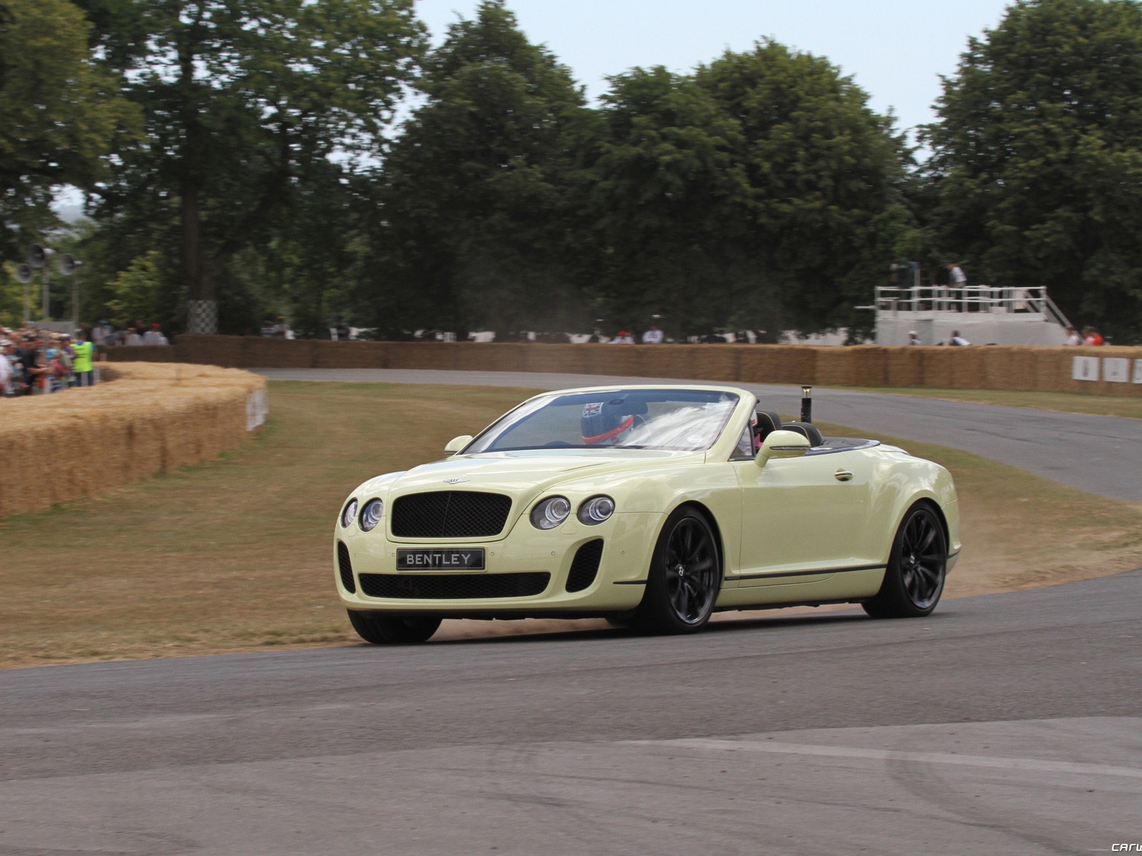 Bentley Continental Supersports Cabrio - 2010 HD Wallpaper #26 - 1600x1200