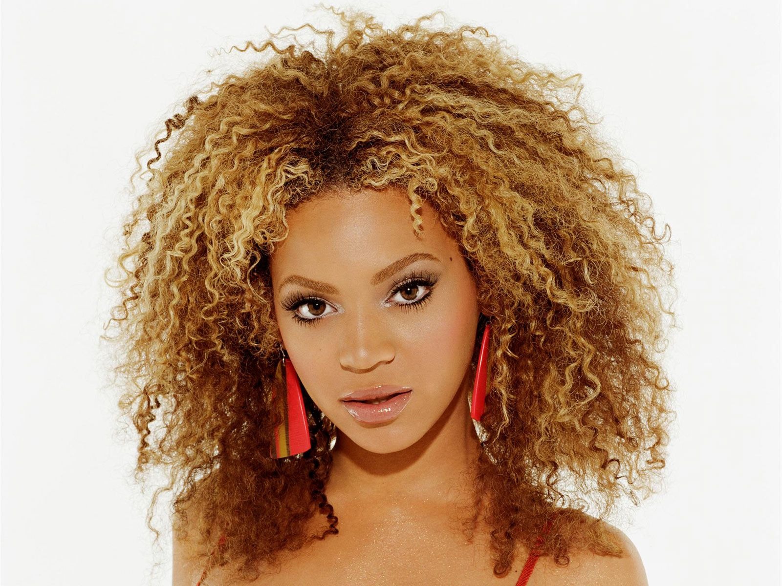 Beyonce Knowles krásnou tapetu #38 - 1600x1200