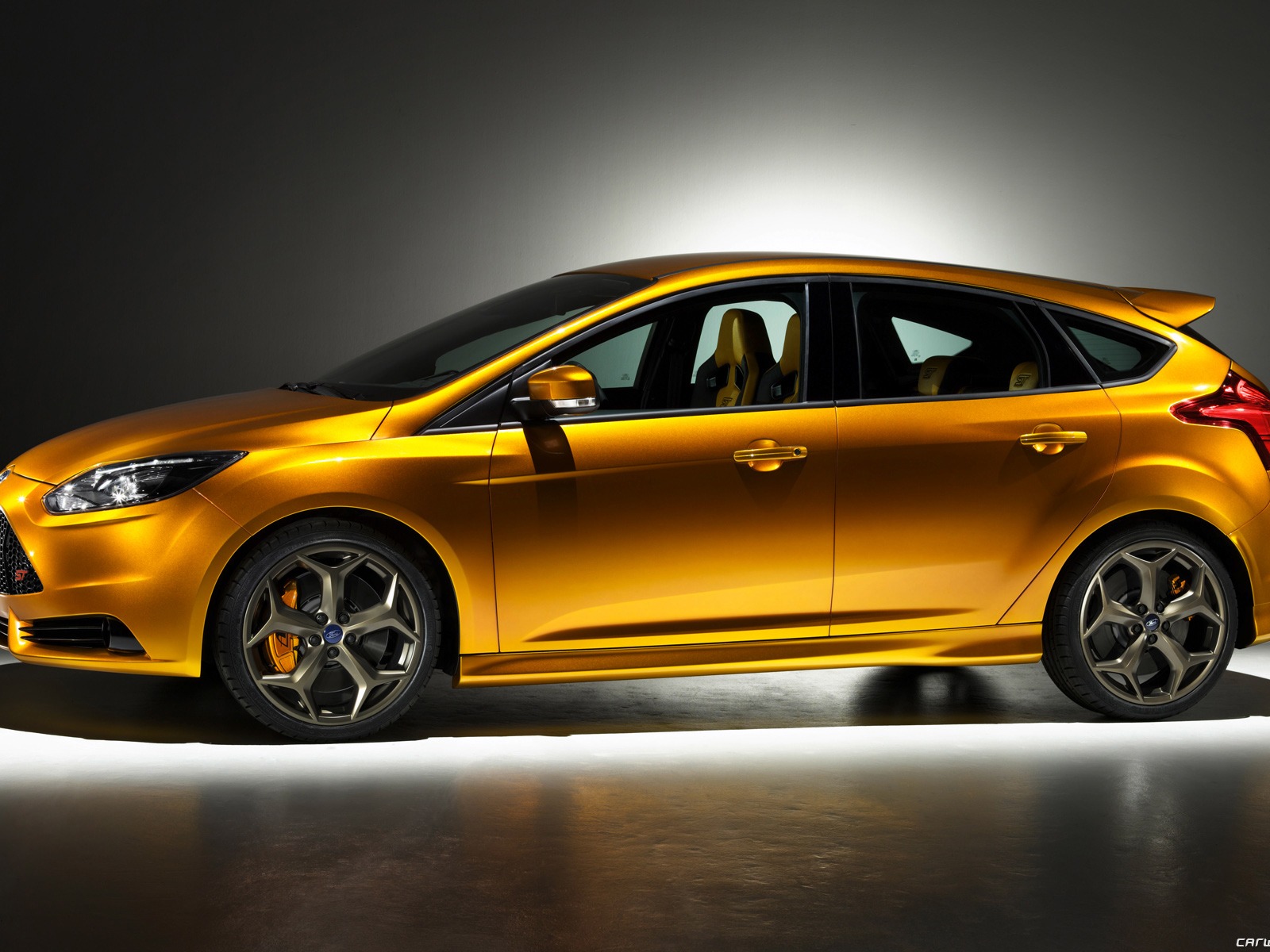 Ford Focus ST - 2011 HD wallpaper #10 - 1600x1200