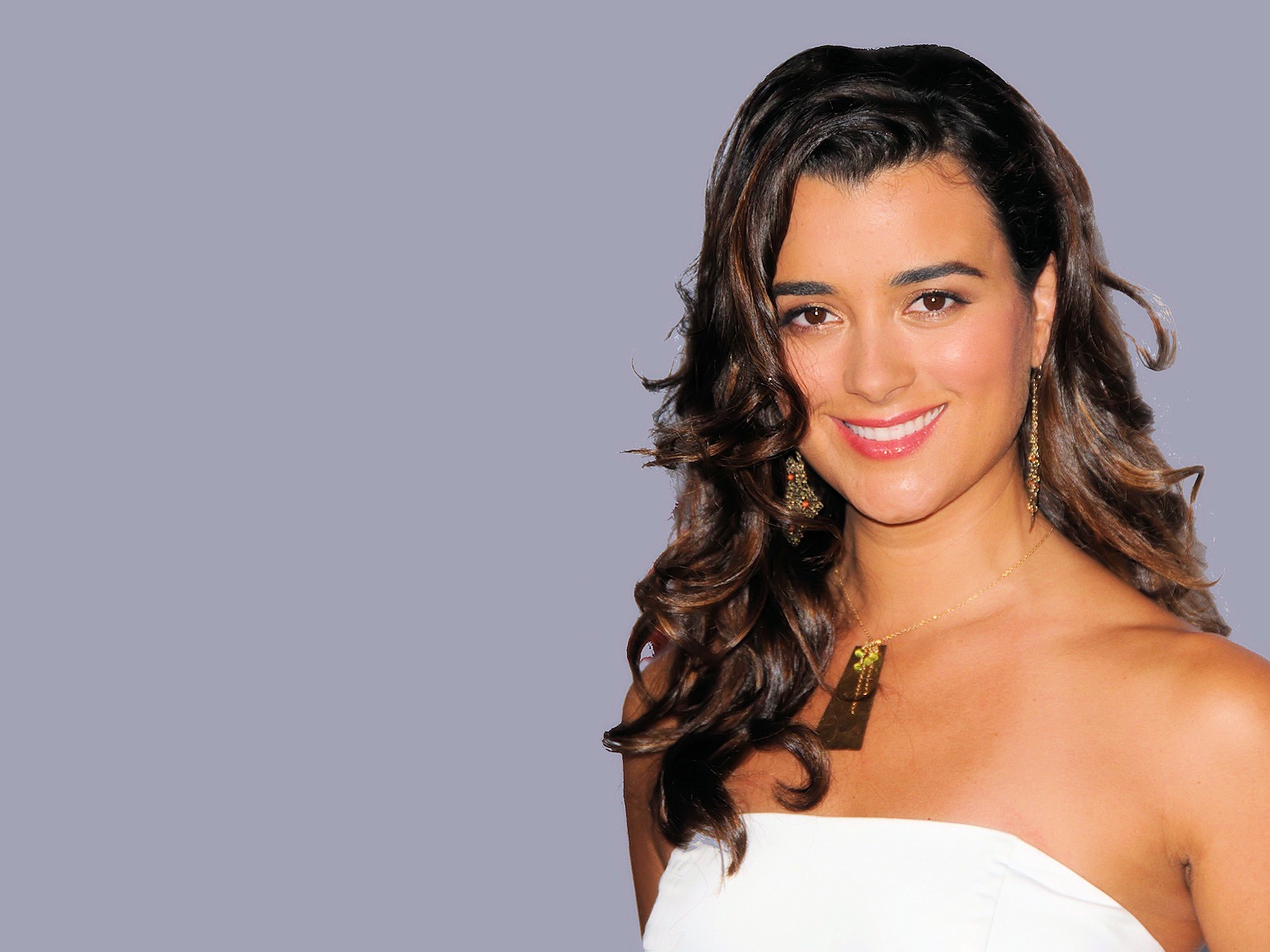 Cote de Pablo beautiful wallpaper #18 - 1600x1200