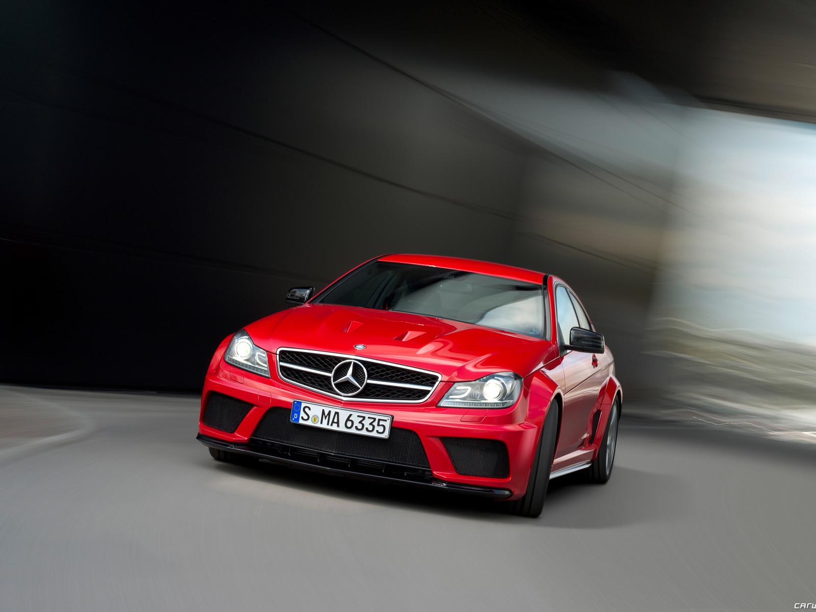 Mercedes-Benz C63 AMG Black Series Coupe - 2011 HD wallpapers #5 - 1600x1200