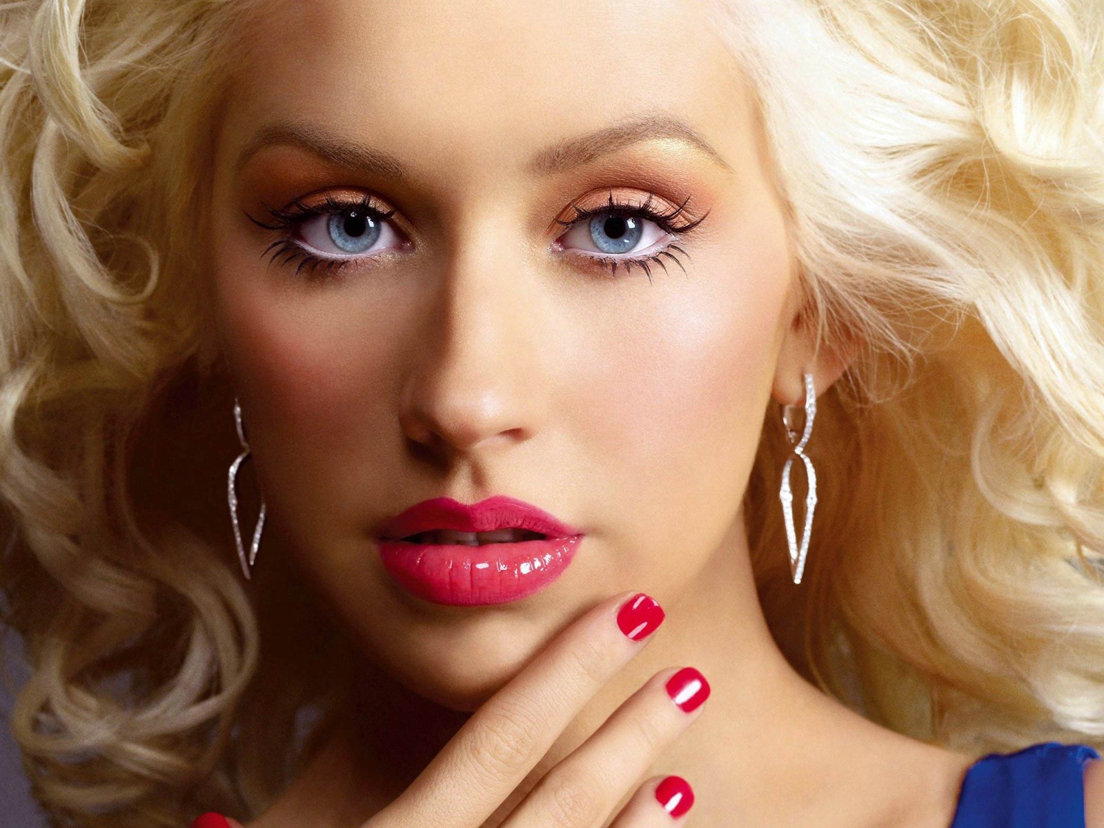 Christina Aguilera tapety na plochu krásné #1 - 1600x1200