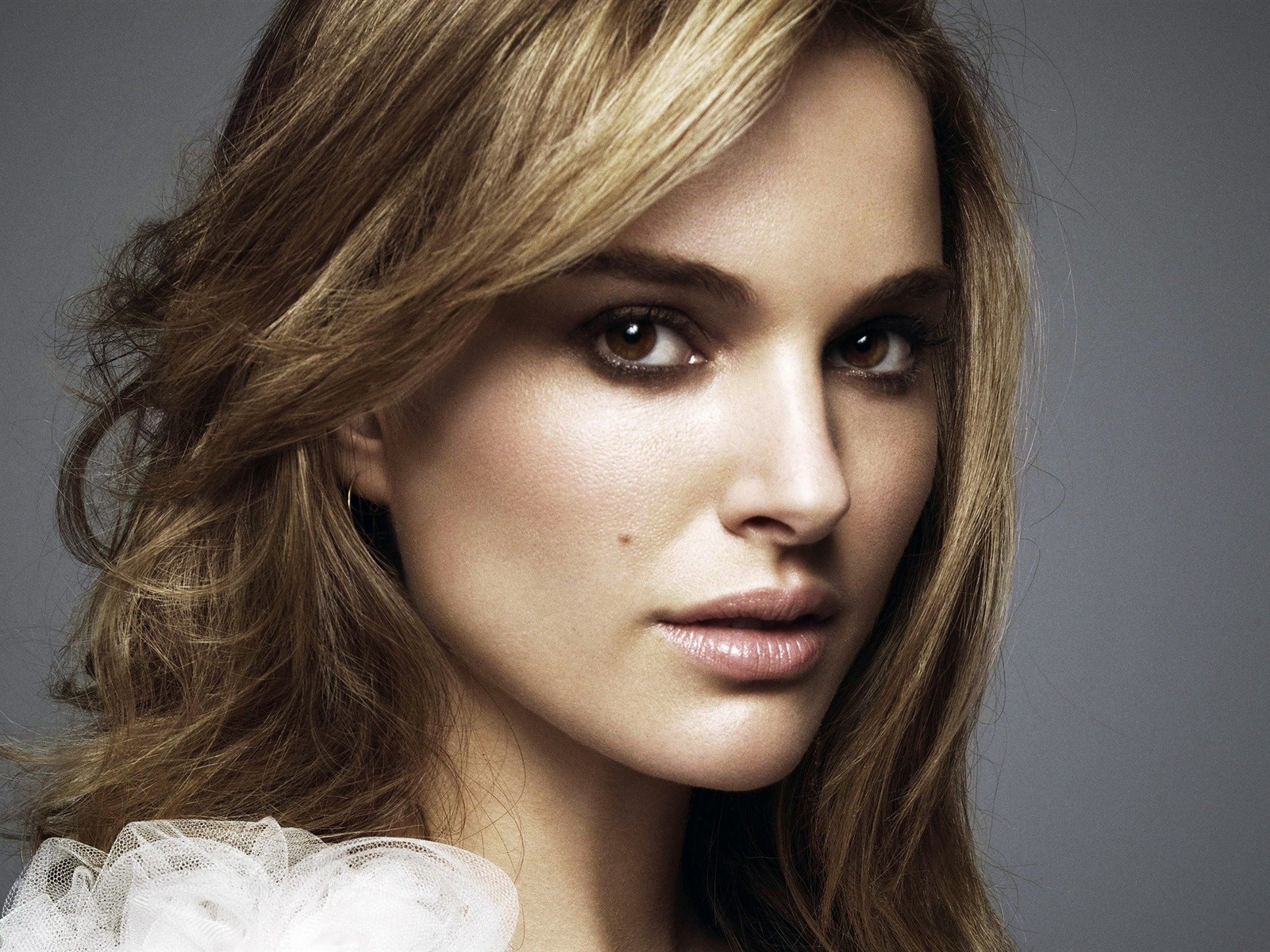 Natalie Portman beautiful wallpapers #1 - 1600x1200