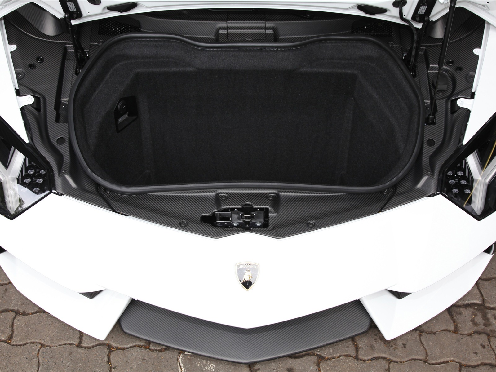 2012 Lamborghini Aventador LP700-4 HD обои #5 - 1600x1200
