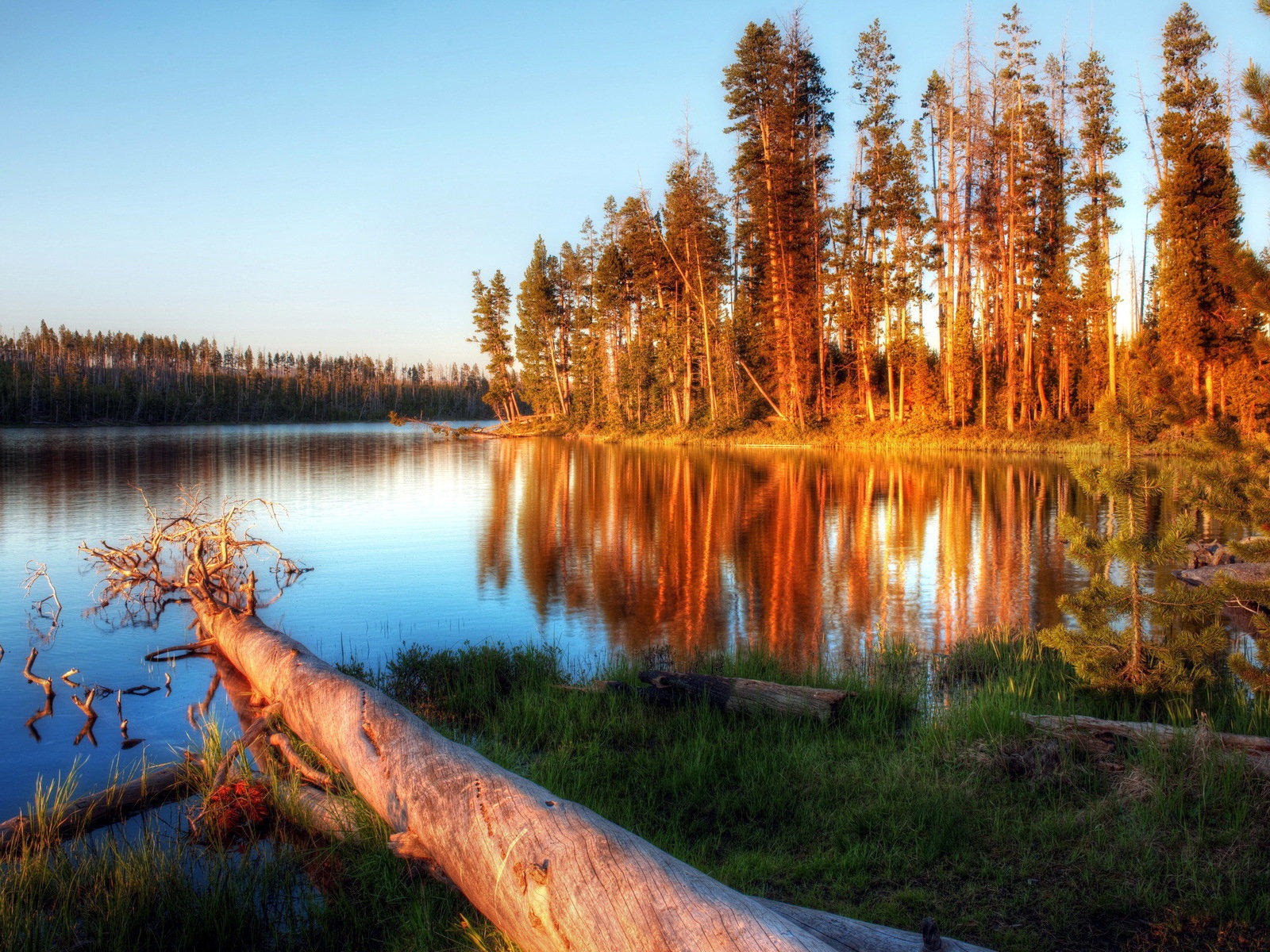 호수, 바다, 나무, 숲, 산, 아름다운 풍경을 배경 화면 #1 - 1600x1200