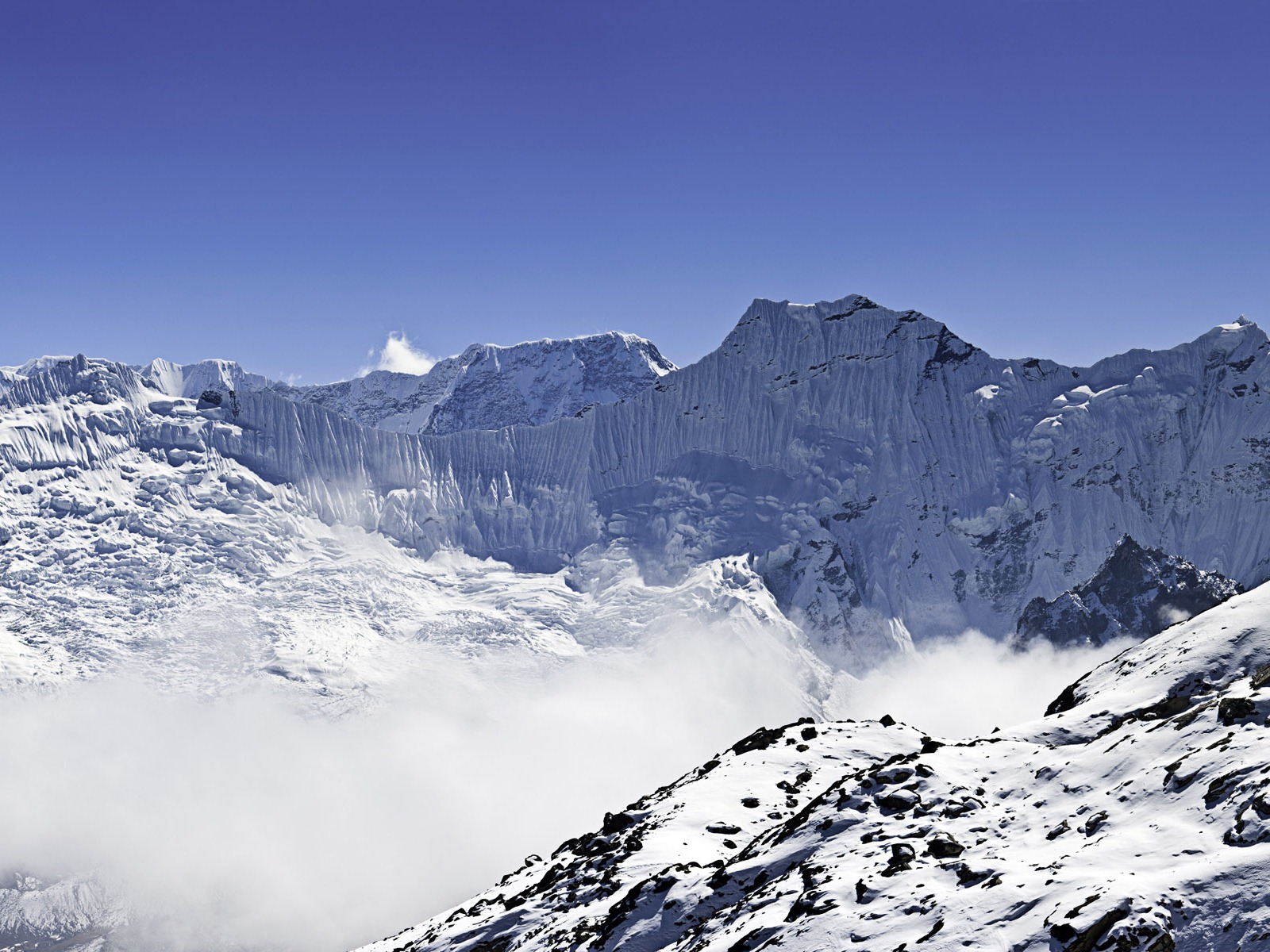 Windows 8 offiziellen Panorama Tapete, Wellen, Wälder, majestätische Berge #14 - 1600x1200