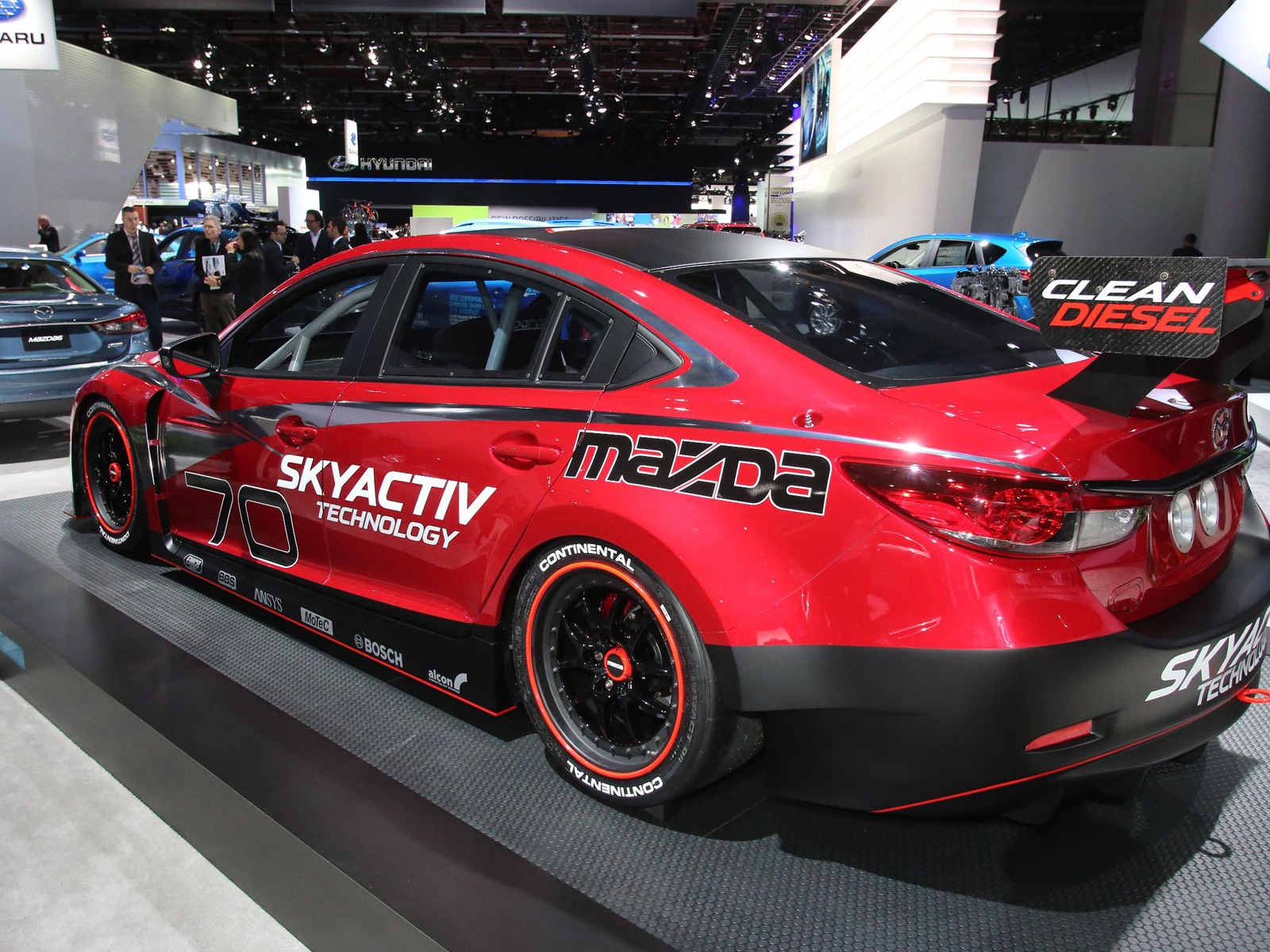 2013 Mazda 6 Skyactiv-D závodní auto HD Tapety na plochu #3 - 1600x1200
