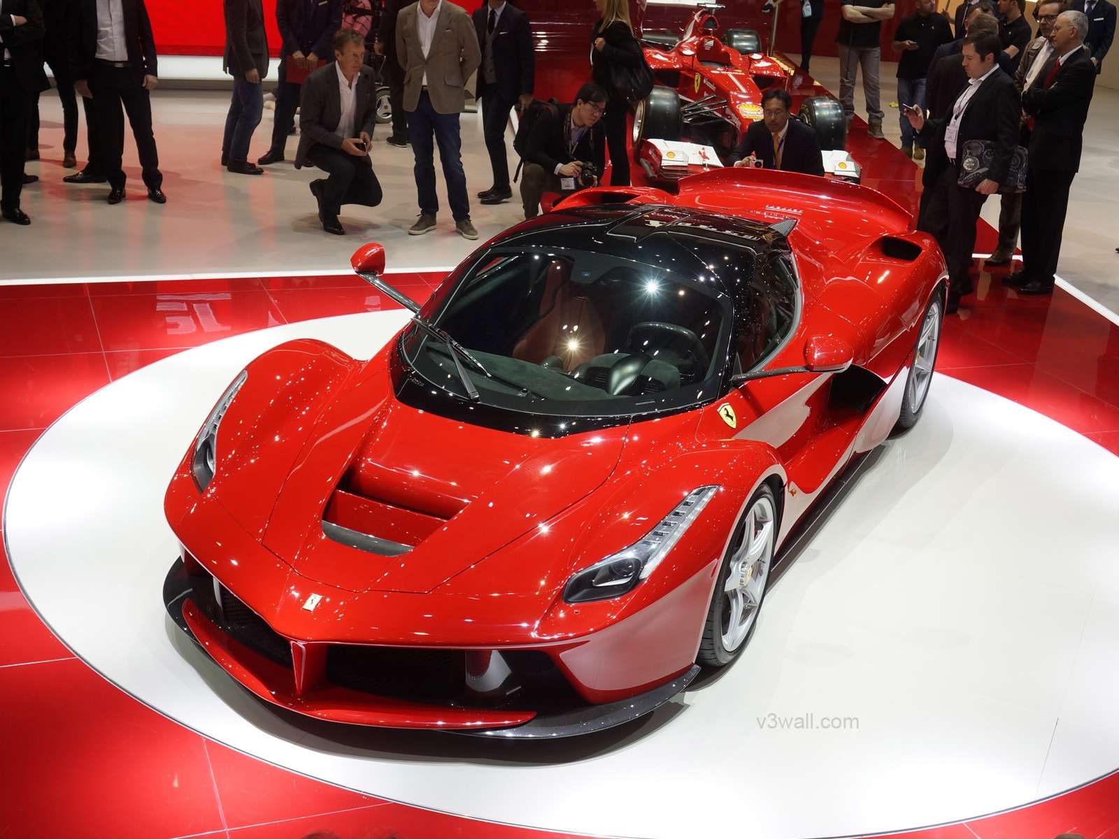 2013 Ferrari rouge LaFerrari supercar HD fonds d'écran #12 - 1600x1200