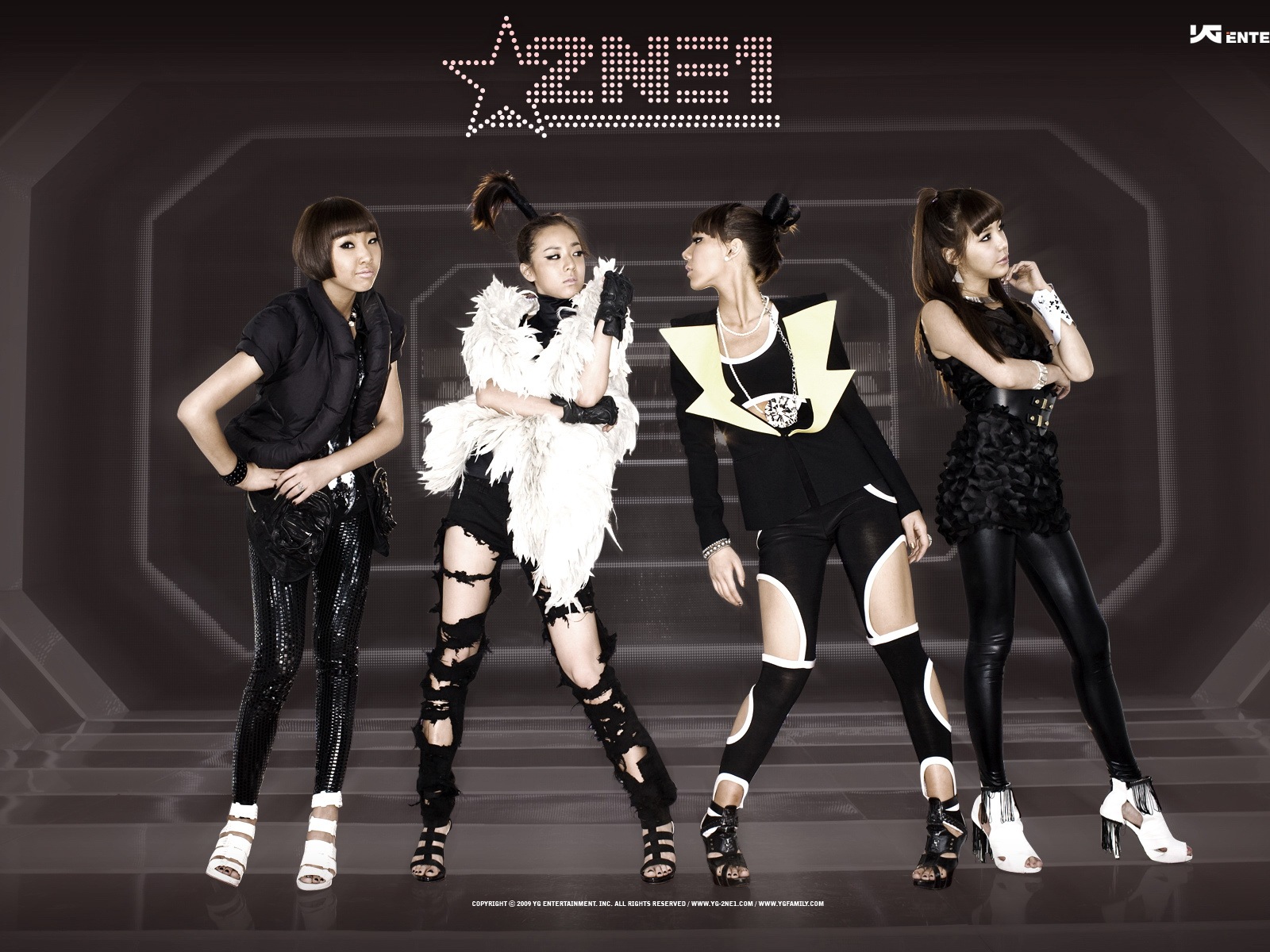 한국 음악 소녀 그룹 2NE1의 HD 배경 화면 #11 - 1600x1200