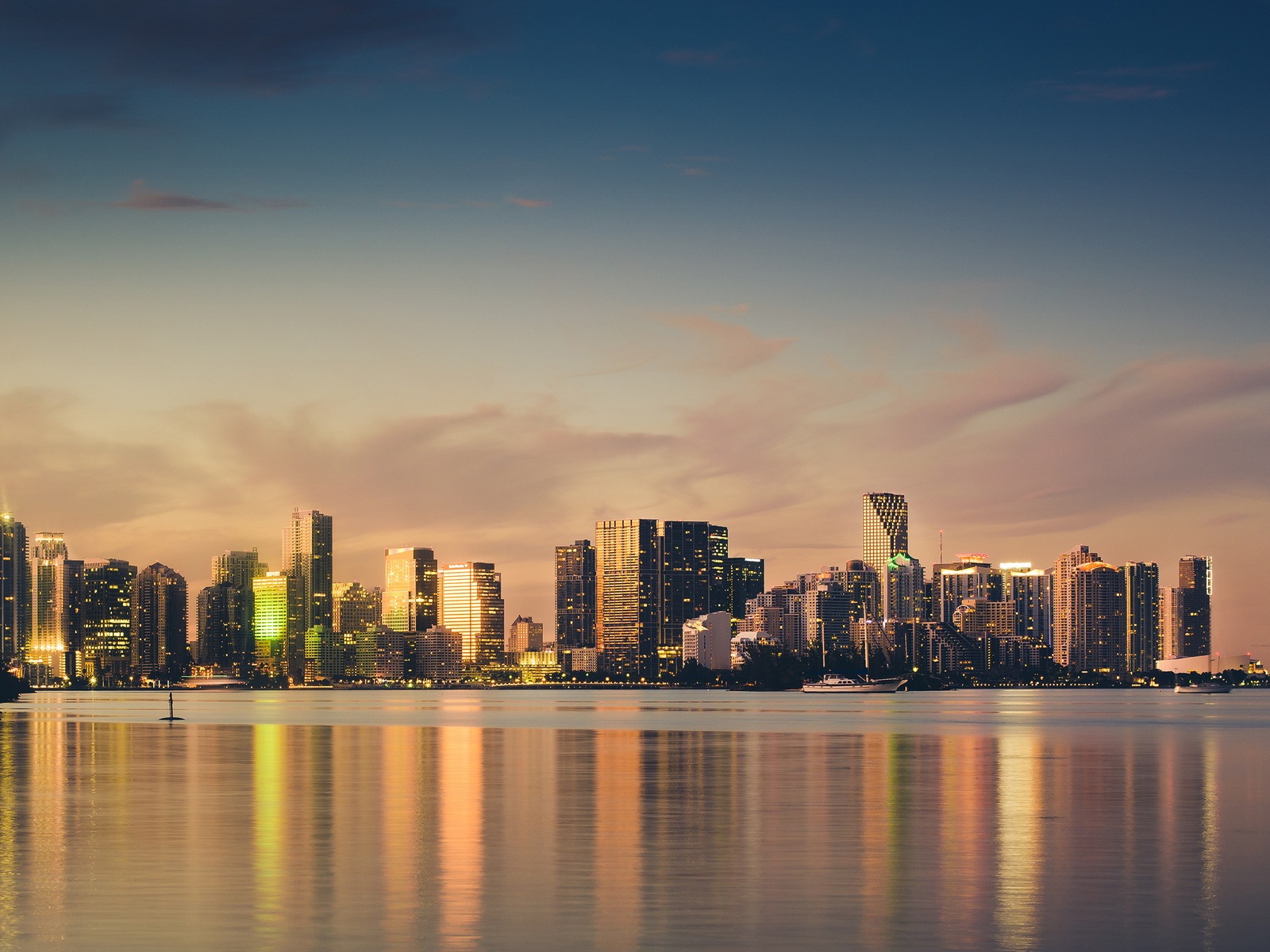 Cities and Nature HD wallpapers #21 - 1600x1200