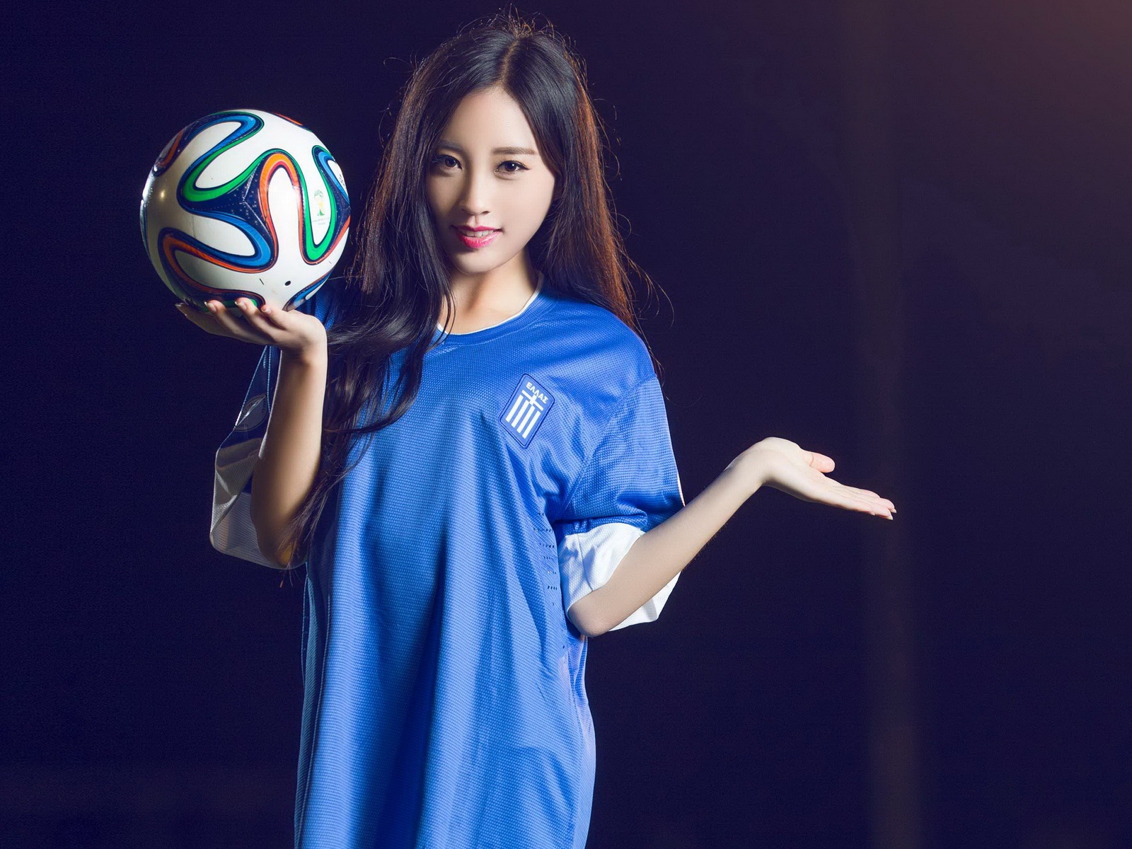 32 camisetas de la Copa del Mundo de fútbol, bebé wallpapers hermosas chicas HD #16 - 1600x1200