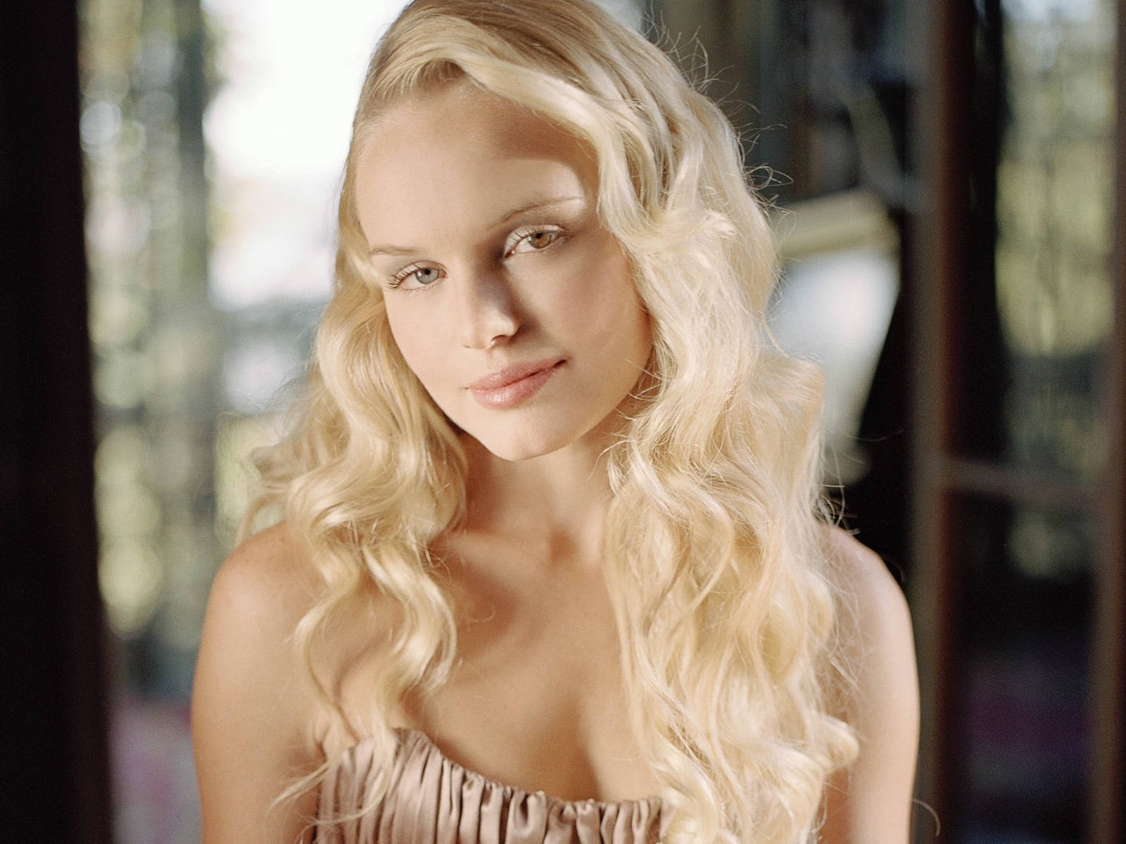 Kate Bosworth 凯特·波茨沃斯 高清壁纸1 - 1600x1200