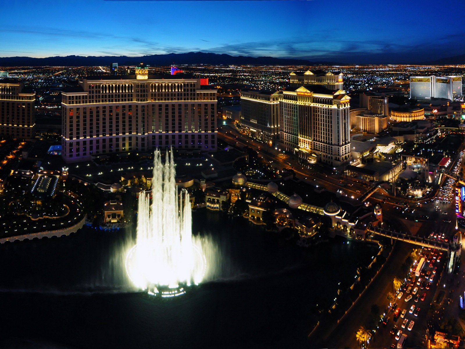 Krásný večer v Las Vegas HD tapety #6 - 1600x1200