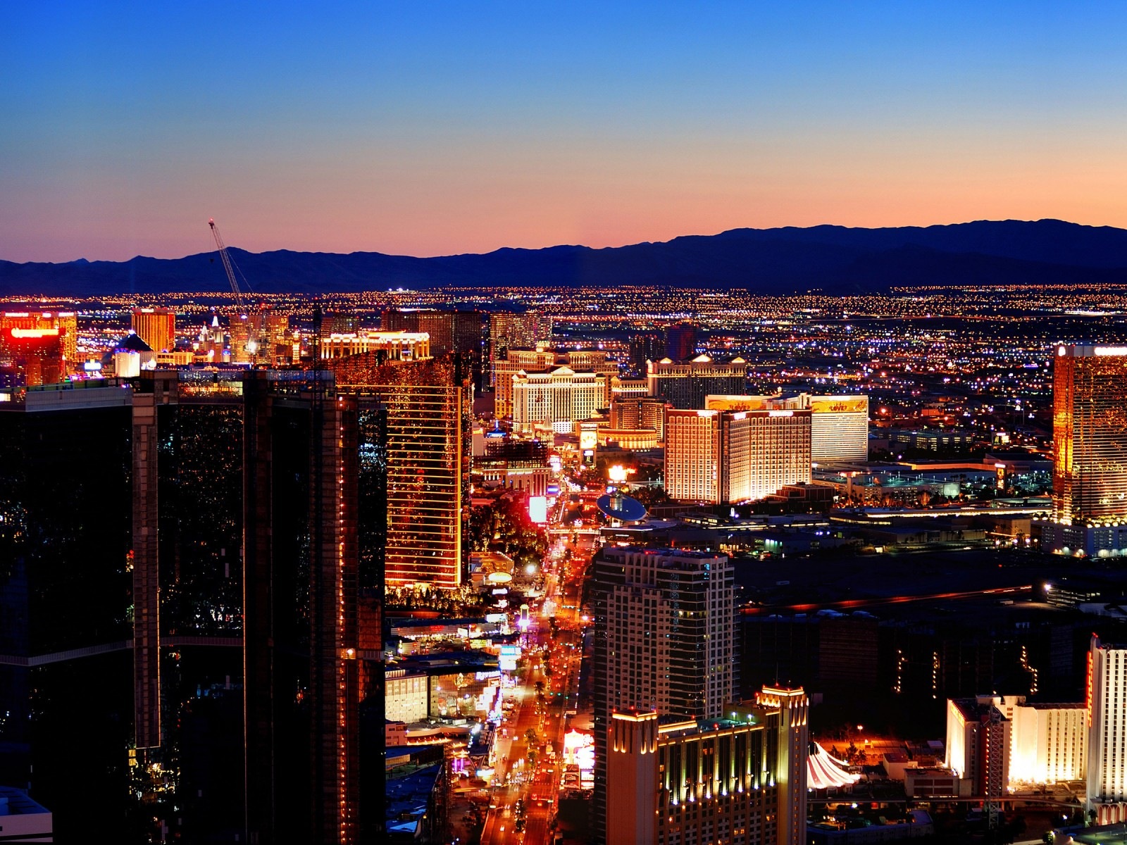 Hermosa noche en fondos de pantalla de alta definición de Las Vegas #12 - 1600x1200