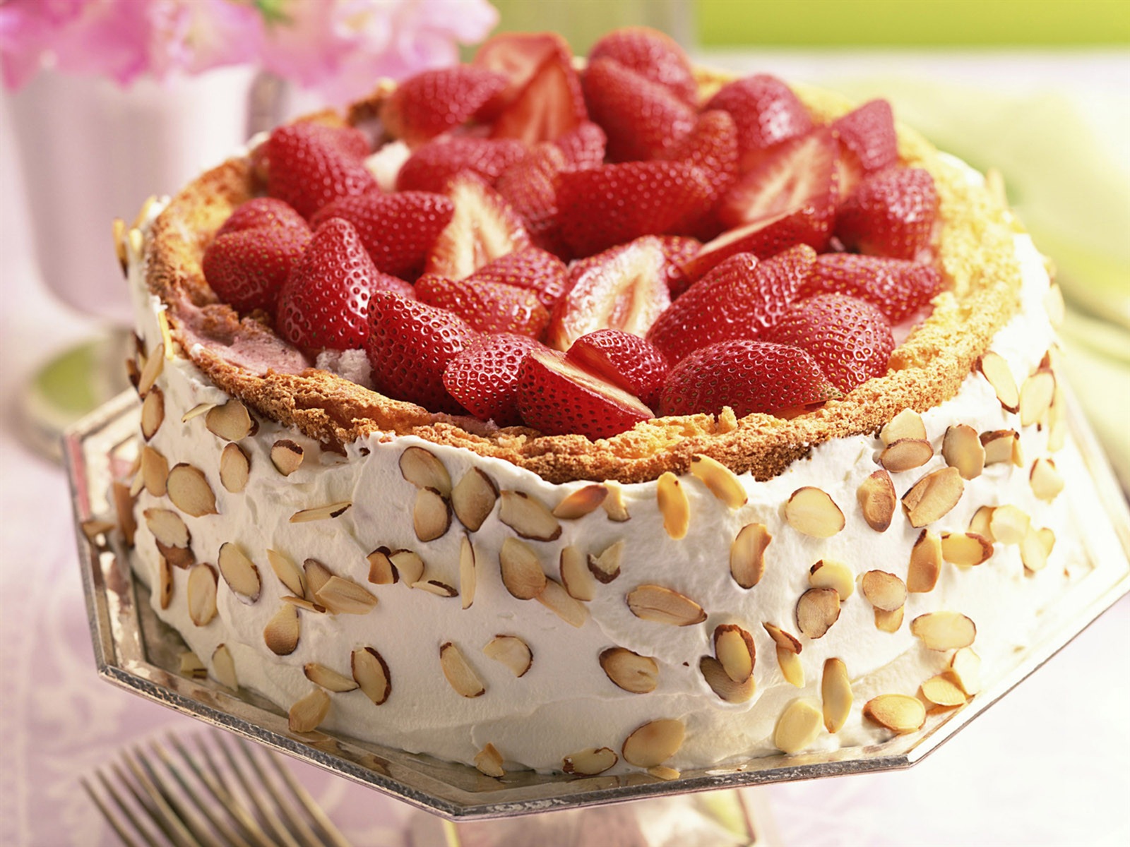 Delicious strawberry cake HD wallpapers #21 - 1600x1200