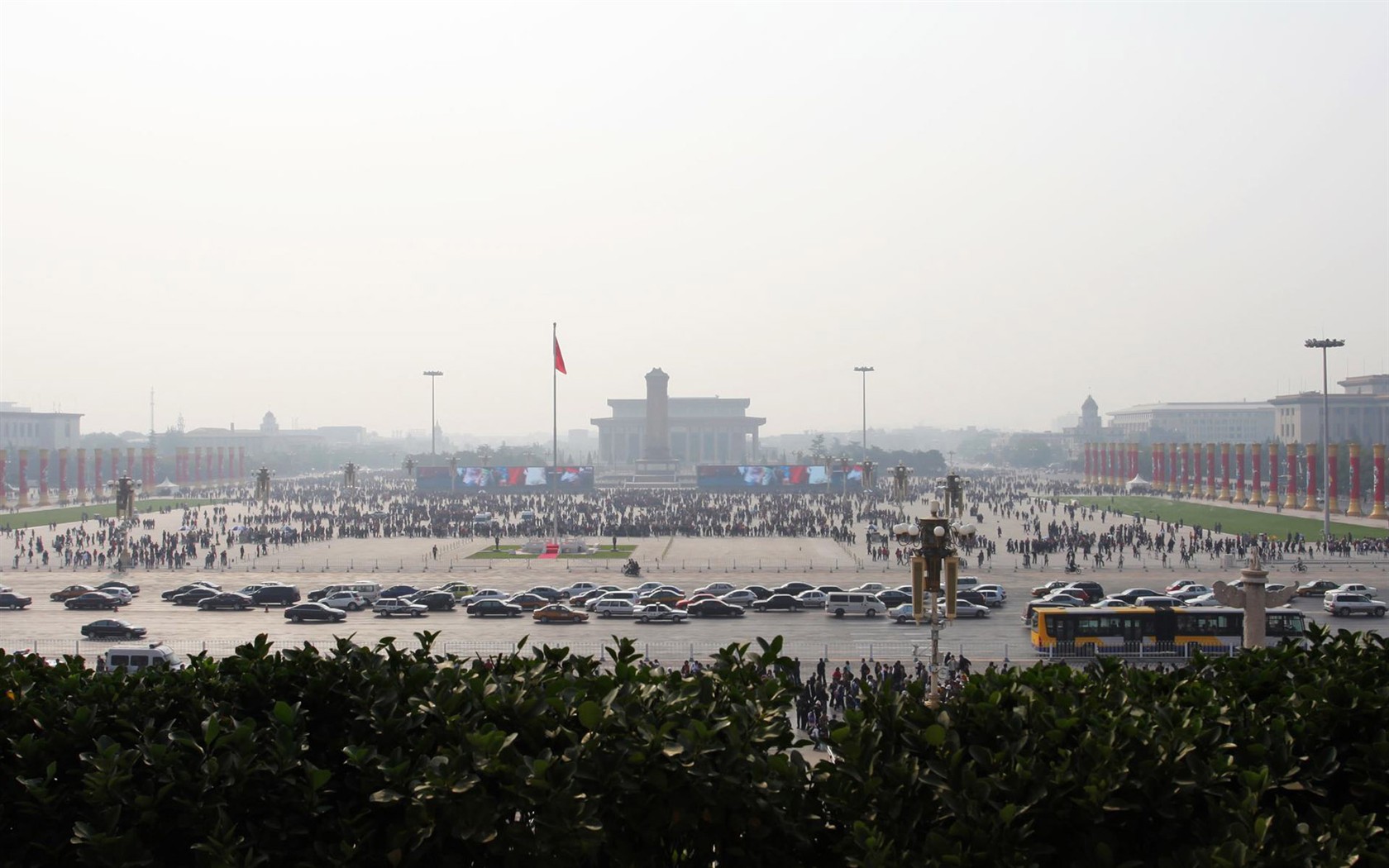Тур Пекин - на площади Тяньаньмэнь (GGC работ) #9 - 1680x1050