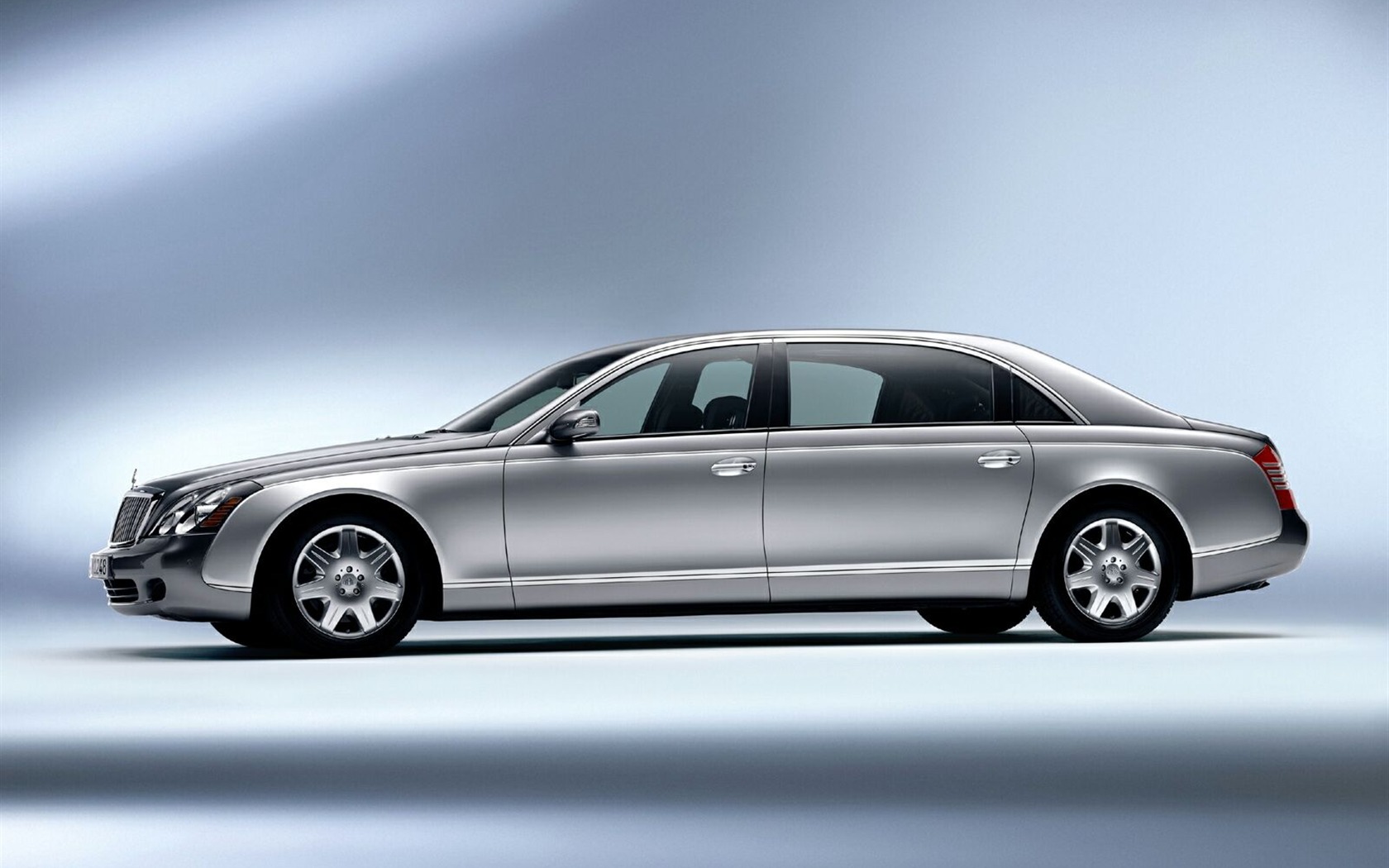 Maybach luxusní vozy wallpaper #35 - 1680x1050