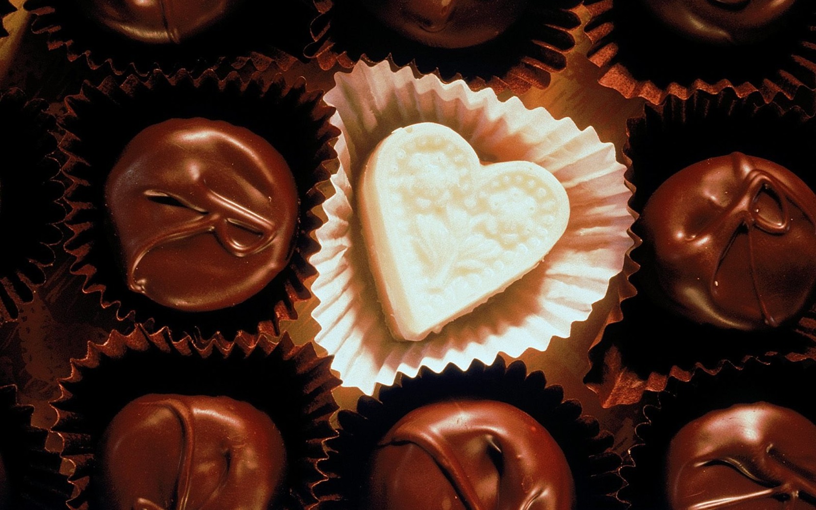 La tinta indeleble Día de San Valentín de chocolate #3 - 1680x1050