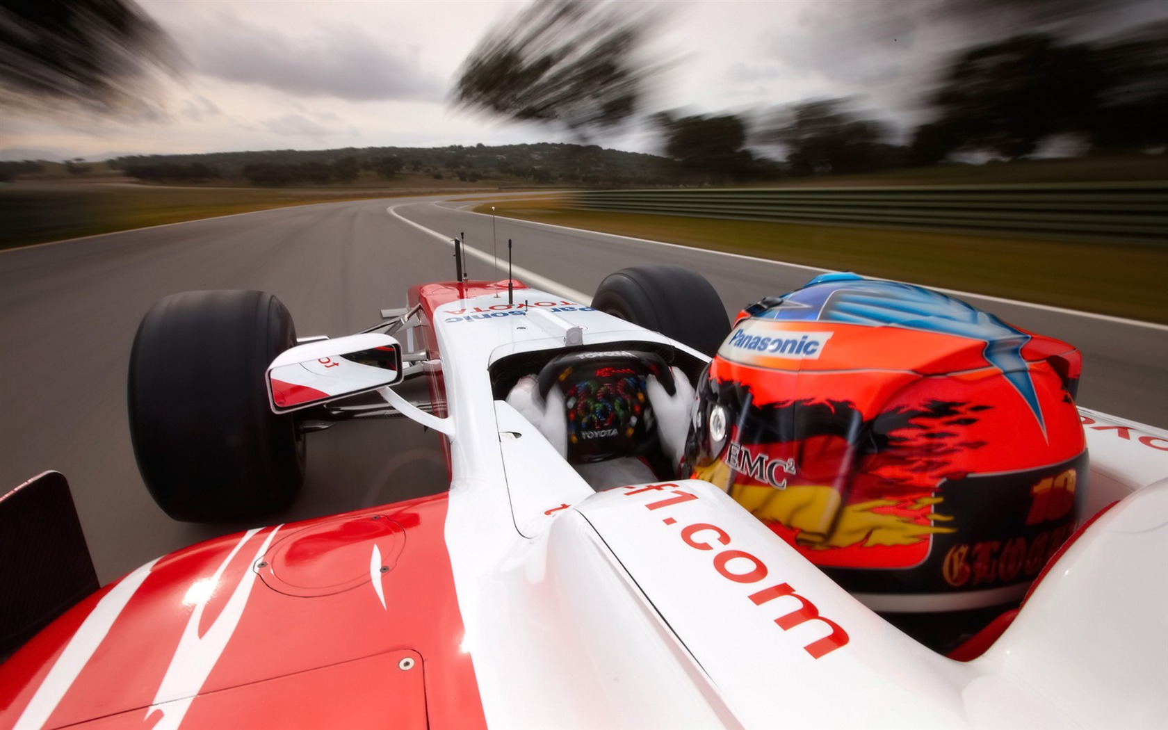 トヨタ2009 TF109は、F1カーの壁紙 #3 - 1680x1050