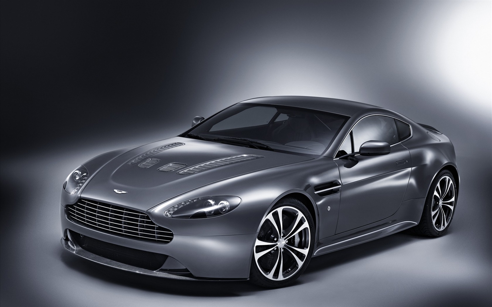 Tapety na plochu Aston Martin (4) #9 - 1680x1050